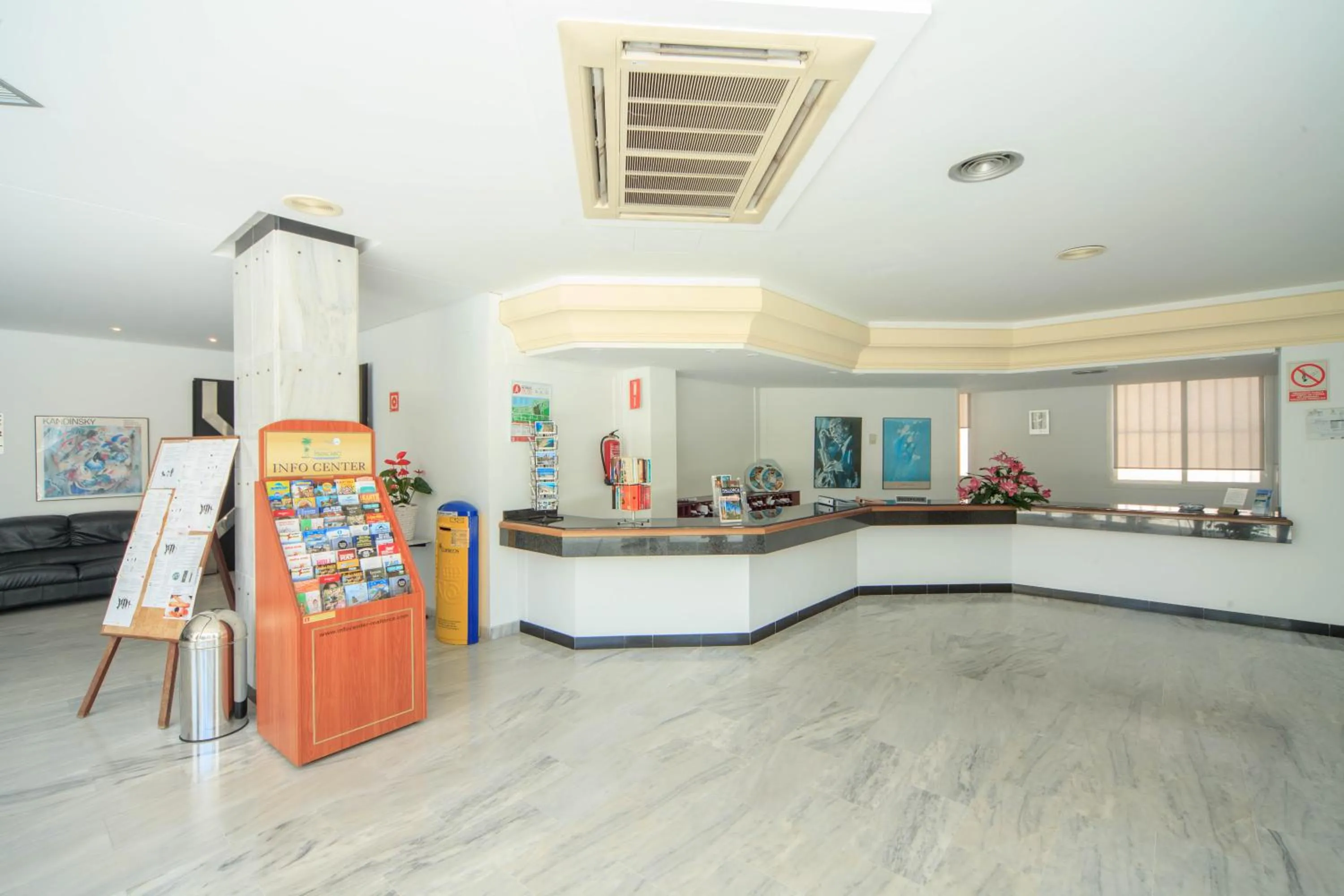 Lobby or reception in Maracaibo Aparthotel