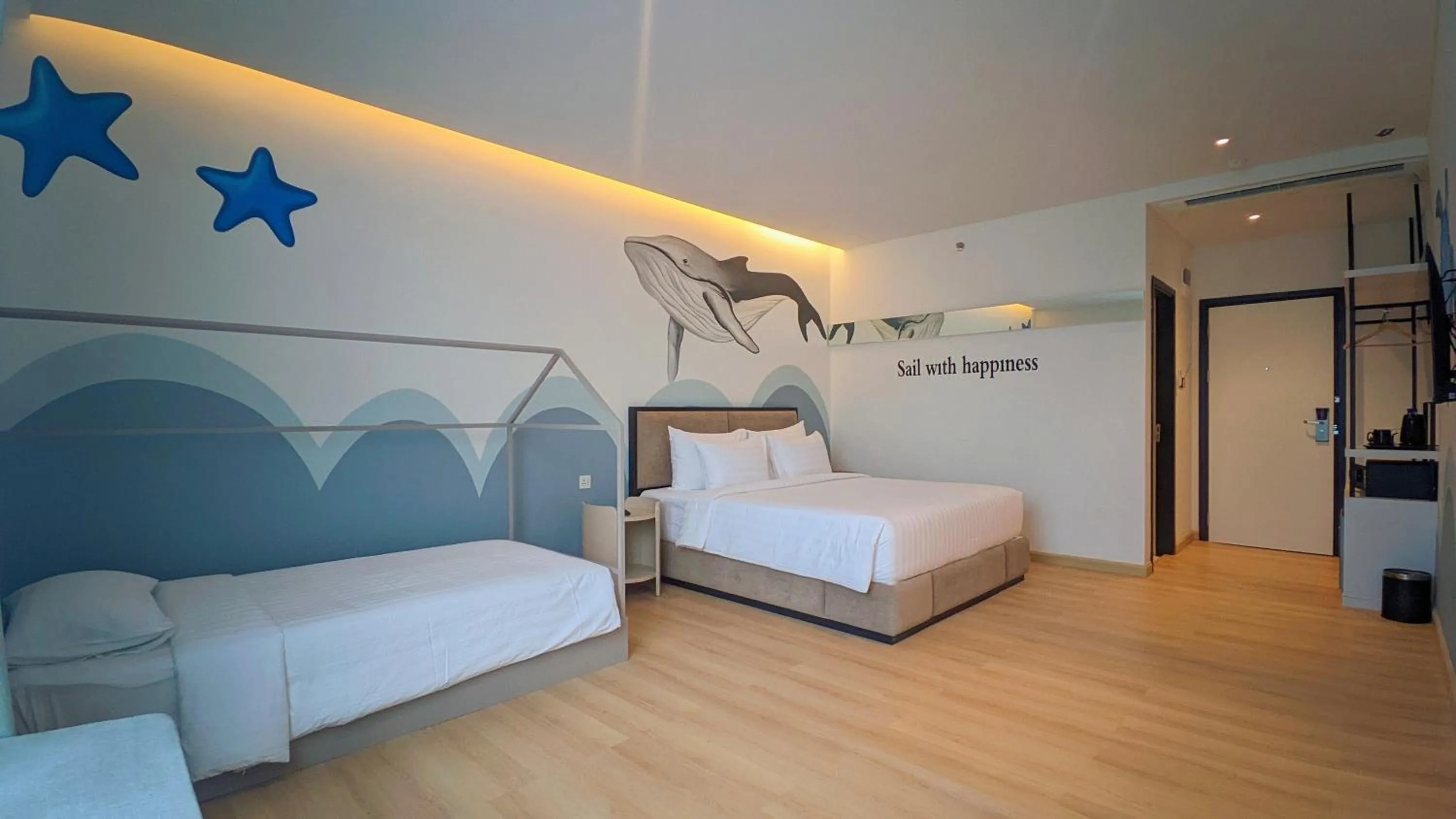 Bed in OS Style Hotel Batam Centre