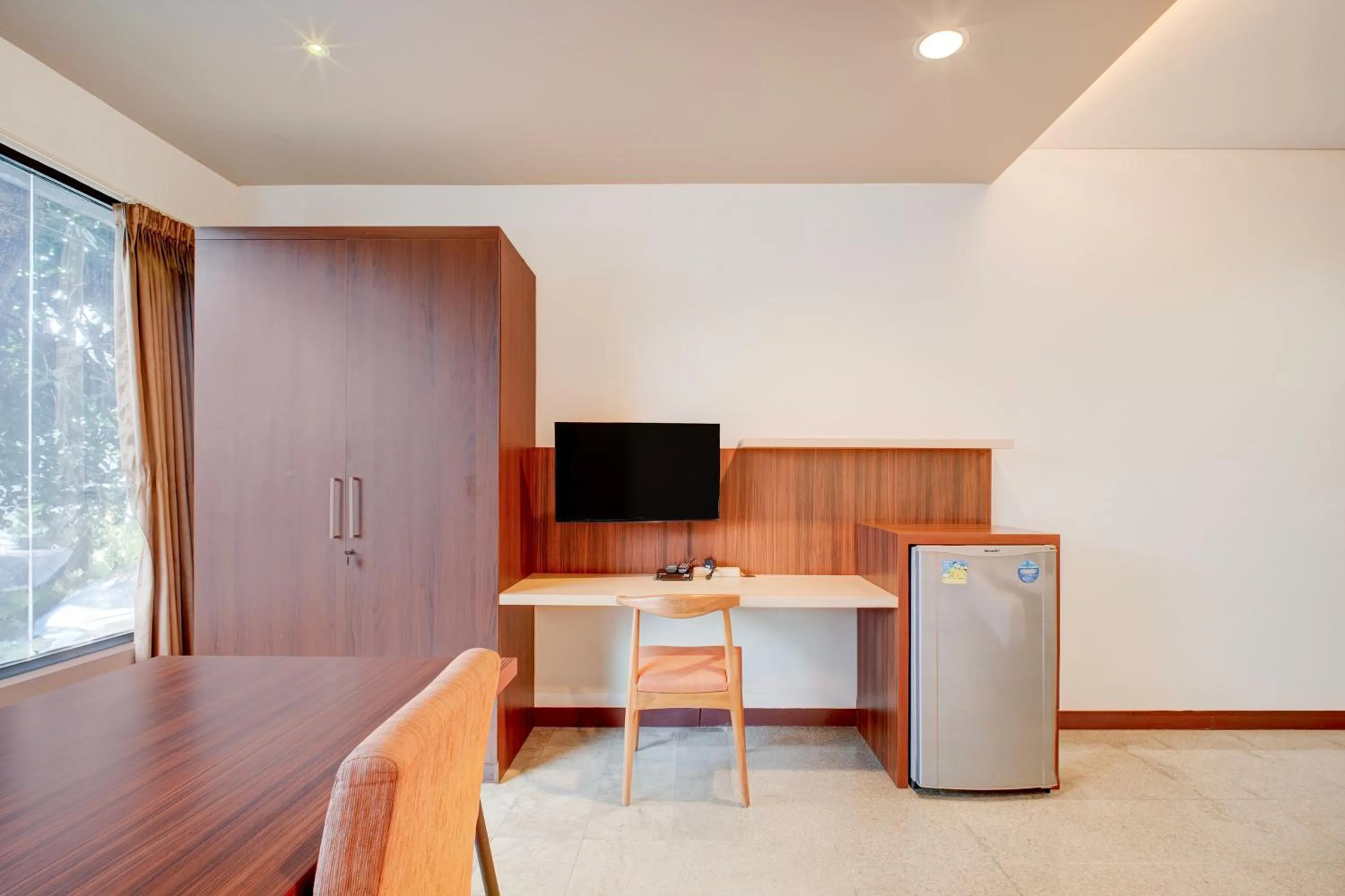 Dining area in Collection O near MRT Cipete Raya formerly Terogong Sembilan