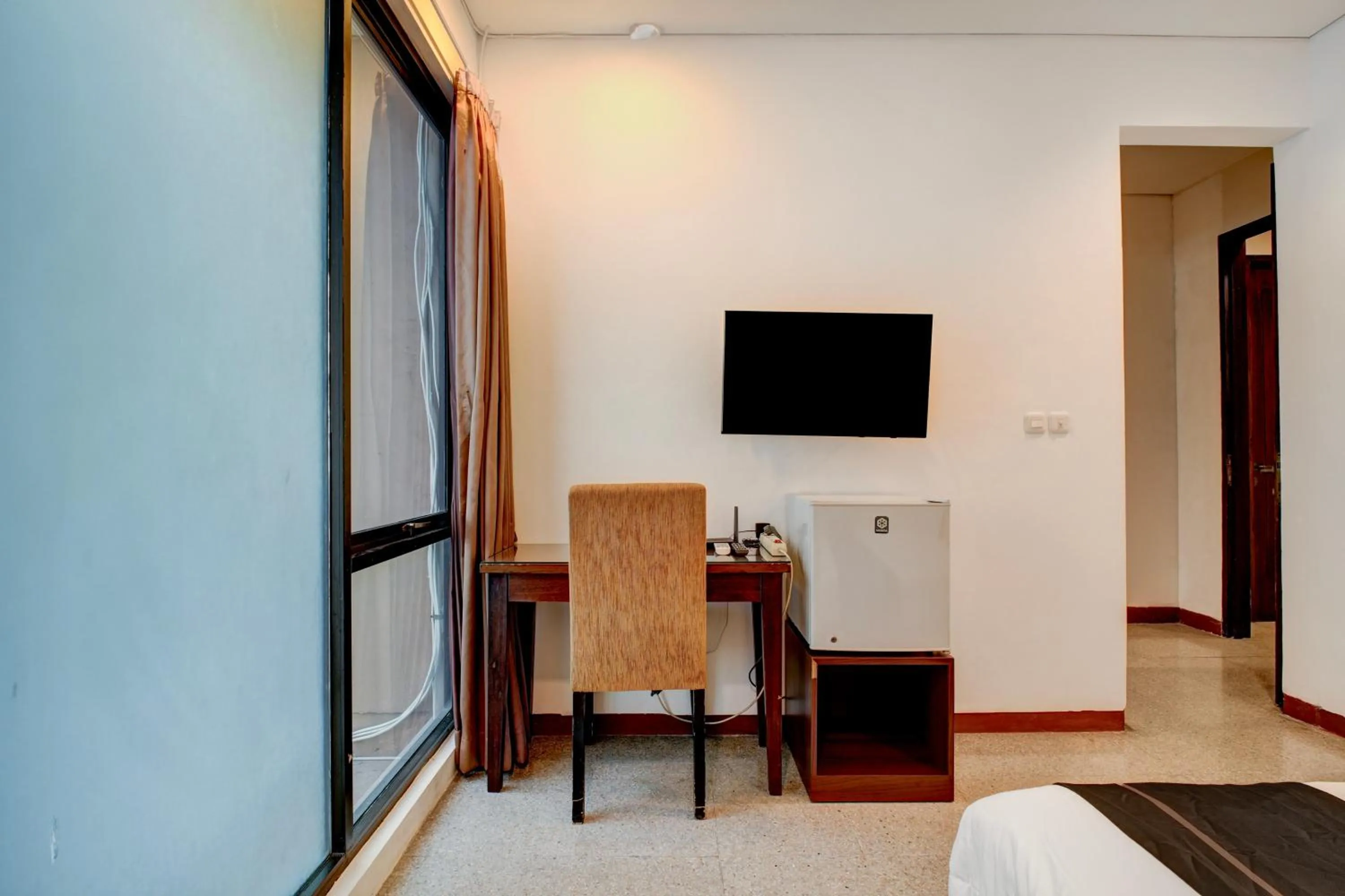 Bedroom, Bed in Collection O near MRT Cipete Raya formerly Terogong Sembilan