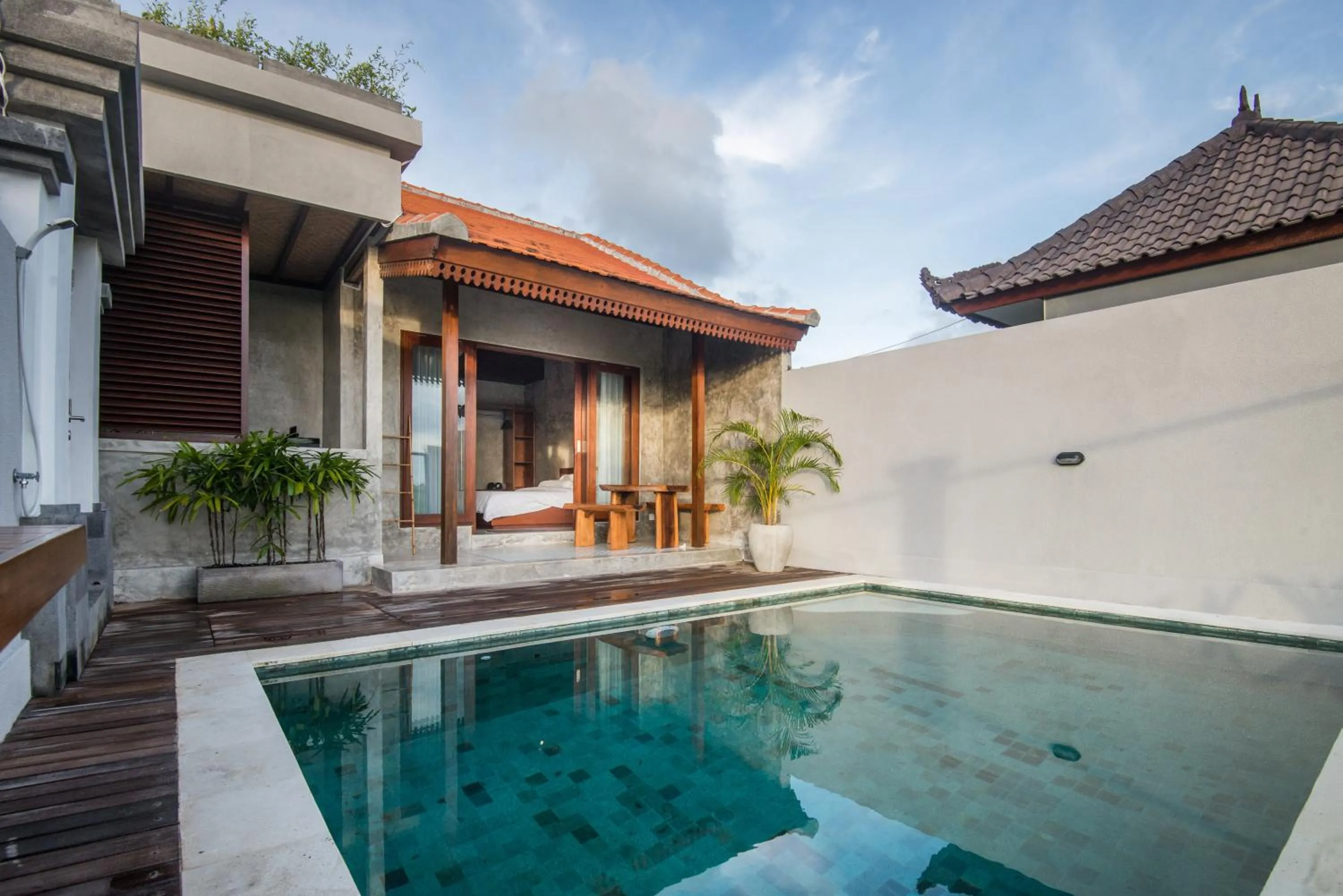 Swimming pool in Om Villas Kedungu