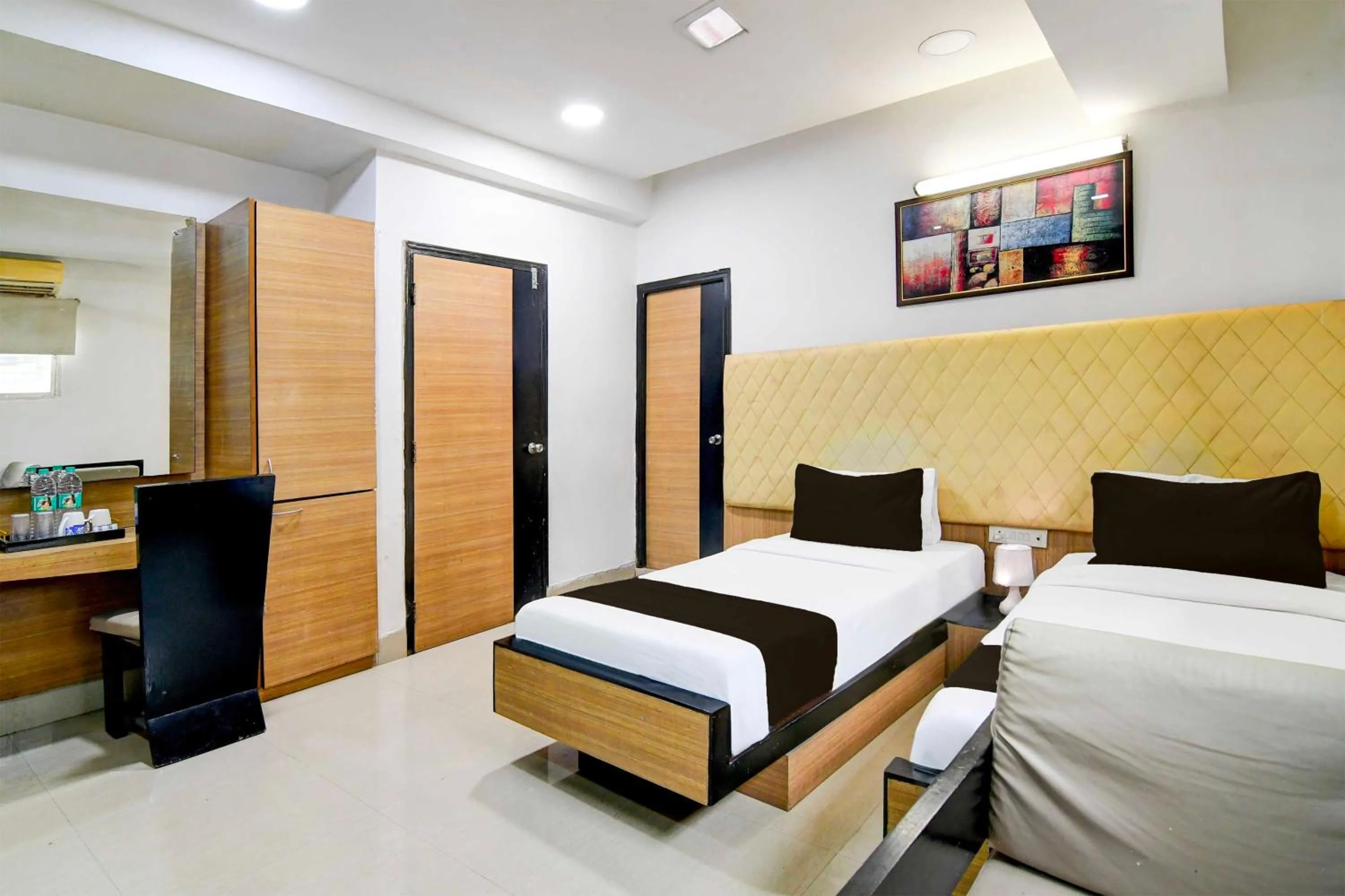 Hotel O Kolkata Raghunathpur Bus Station