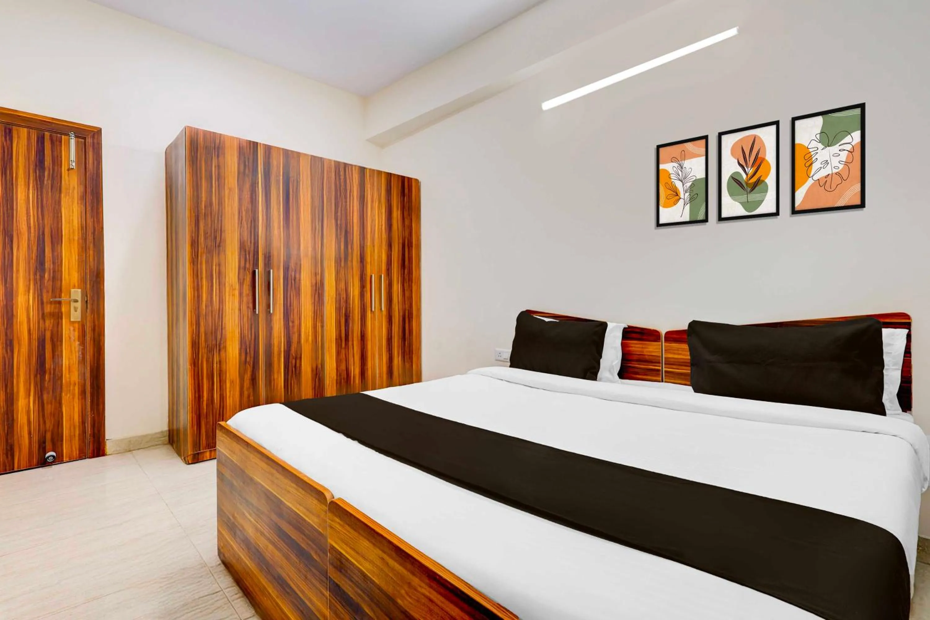 Super Hotel O Sadar Bazar Gurgaon