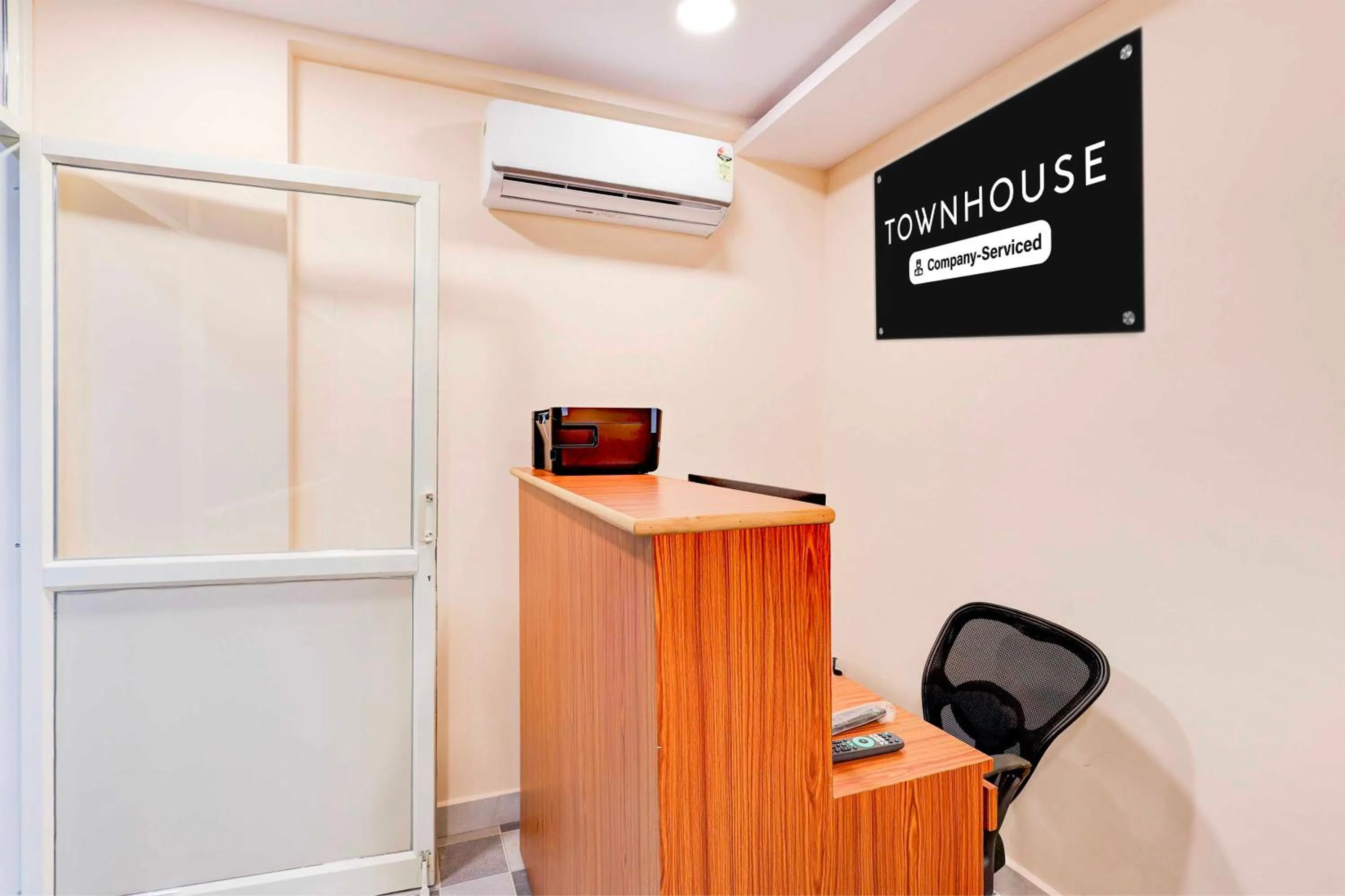 Lobby or reception in Townhouse Visakhapatnam Lumbini Park