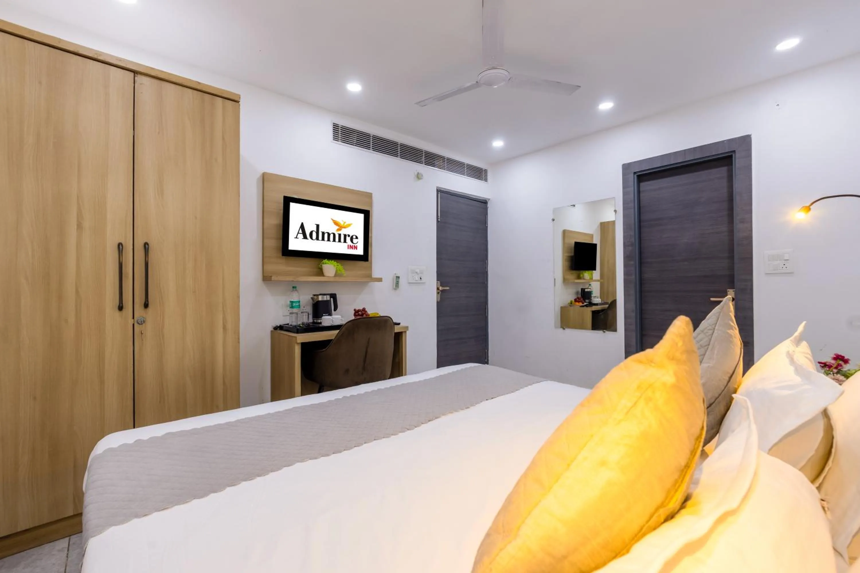 Bed in Hotel Admire Inn Sec - 104 By ASPL