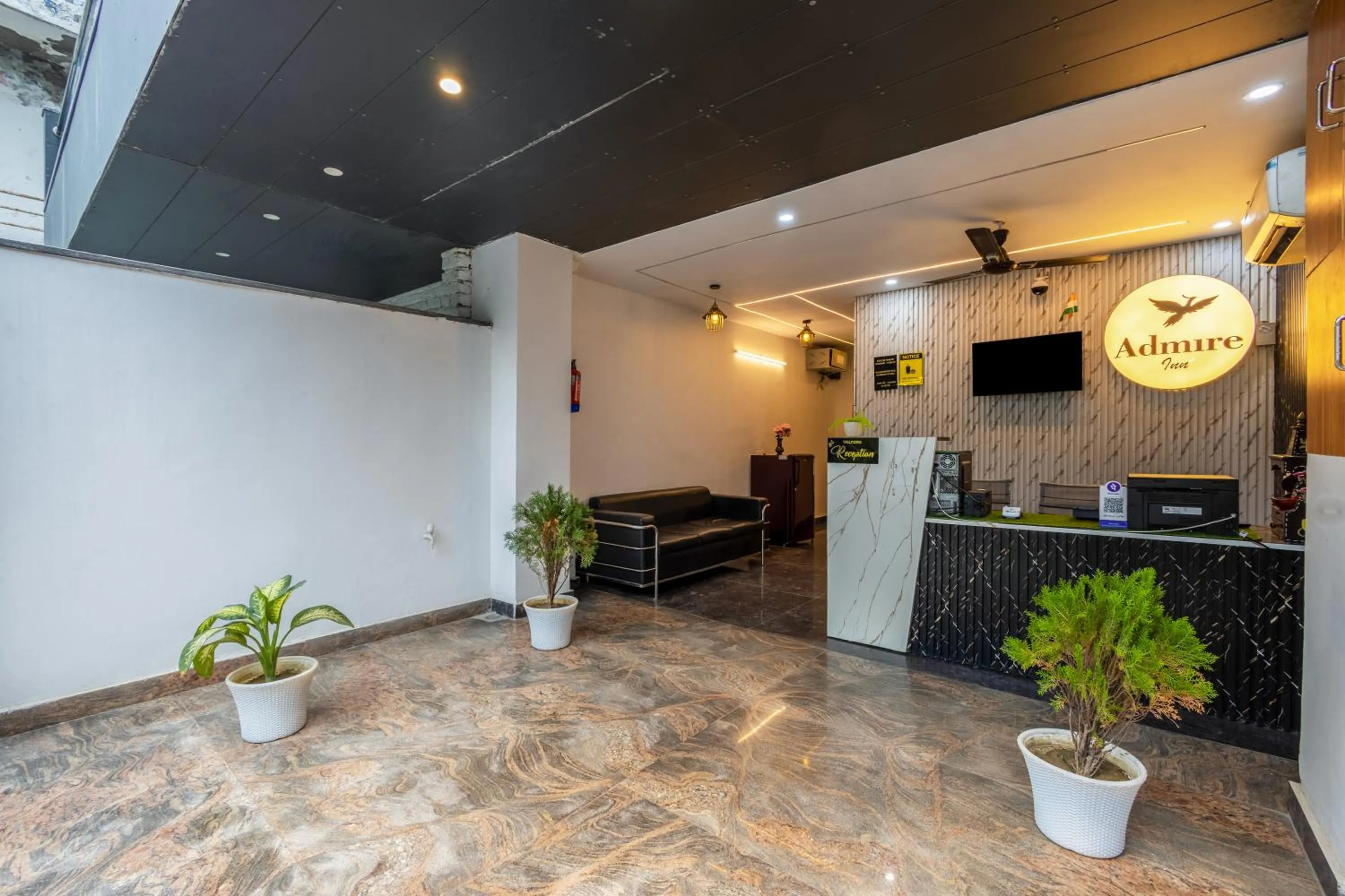 Lobby or reception in Hotel Admire Inn Sec - 104 By ASPL