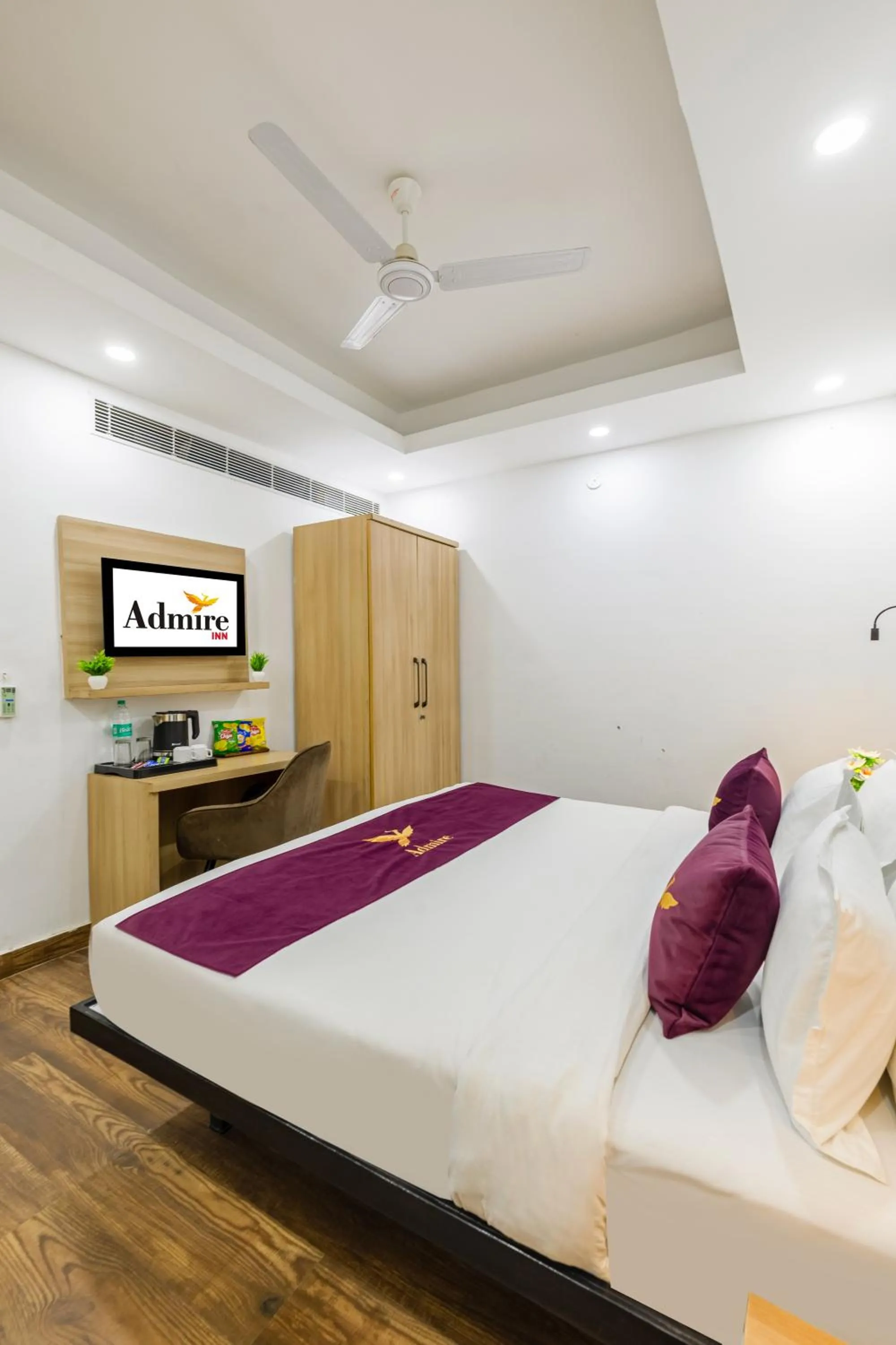 Bed in Hotel Admire Inn Sec - 104 By ASPL