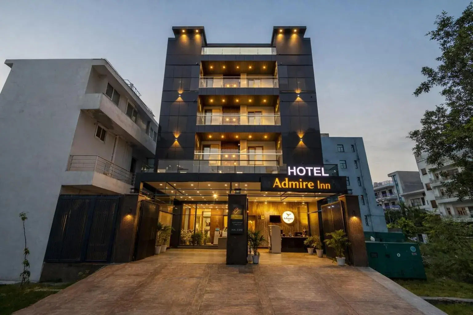 Hotel Admire Inn Sec - 104 By ASPL Hotel Admire Inn Sec - 104 By ASPL
