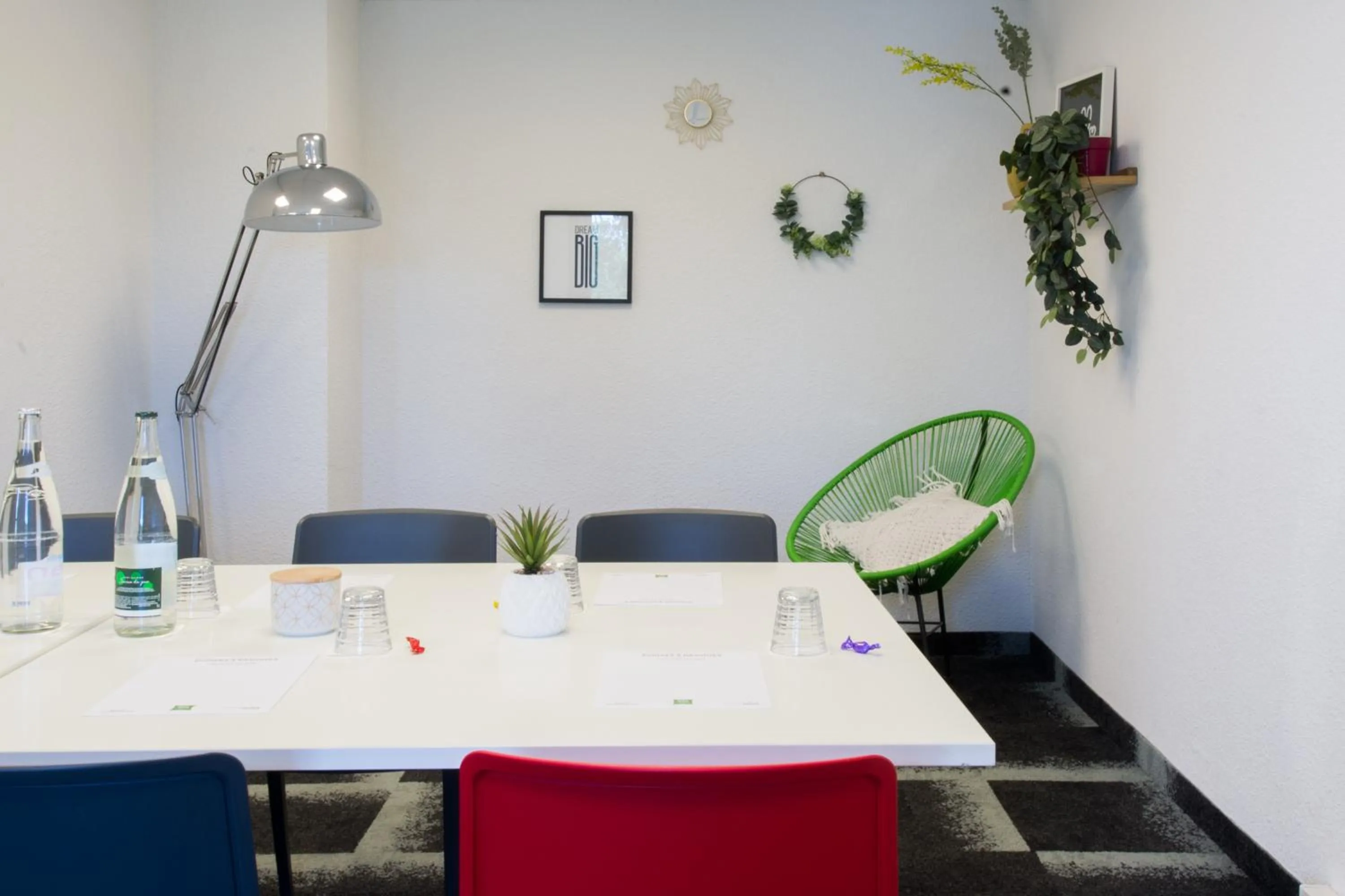 Business facilities in Ibis Styles Toulouse Labège