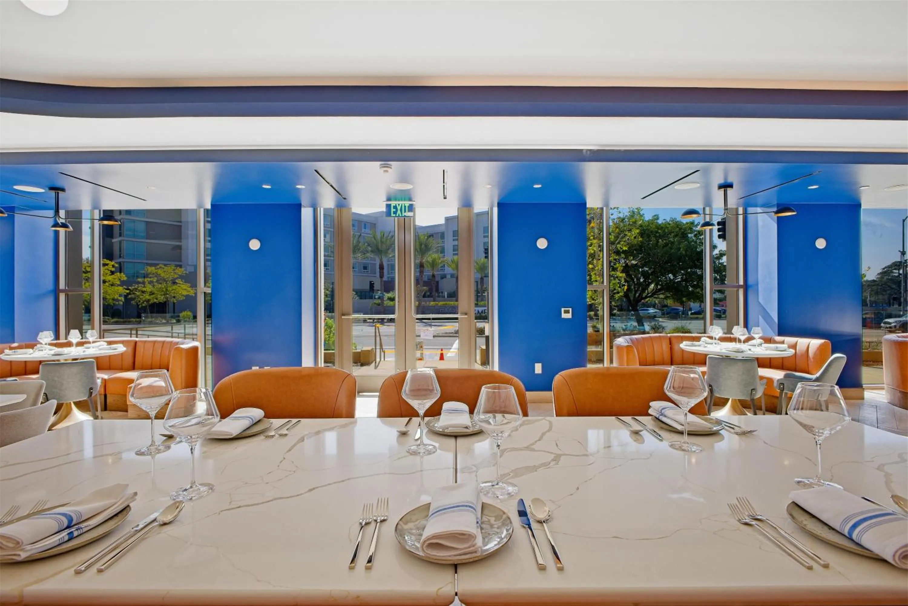 Restaurant/places to eat in Hilton Arcadia Los Angeles