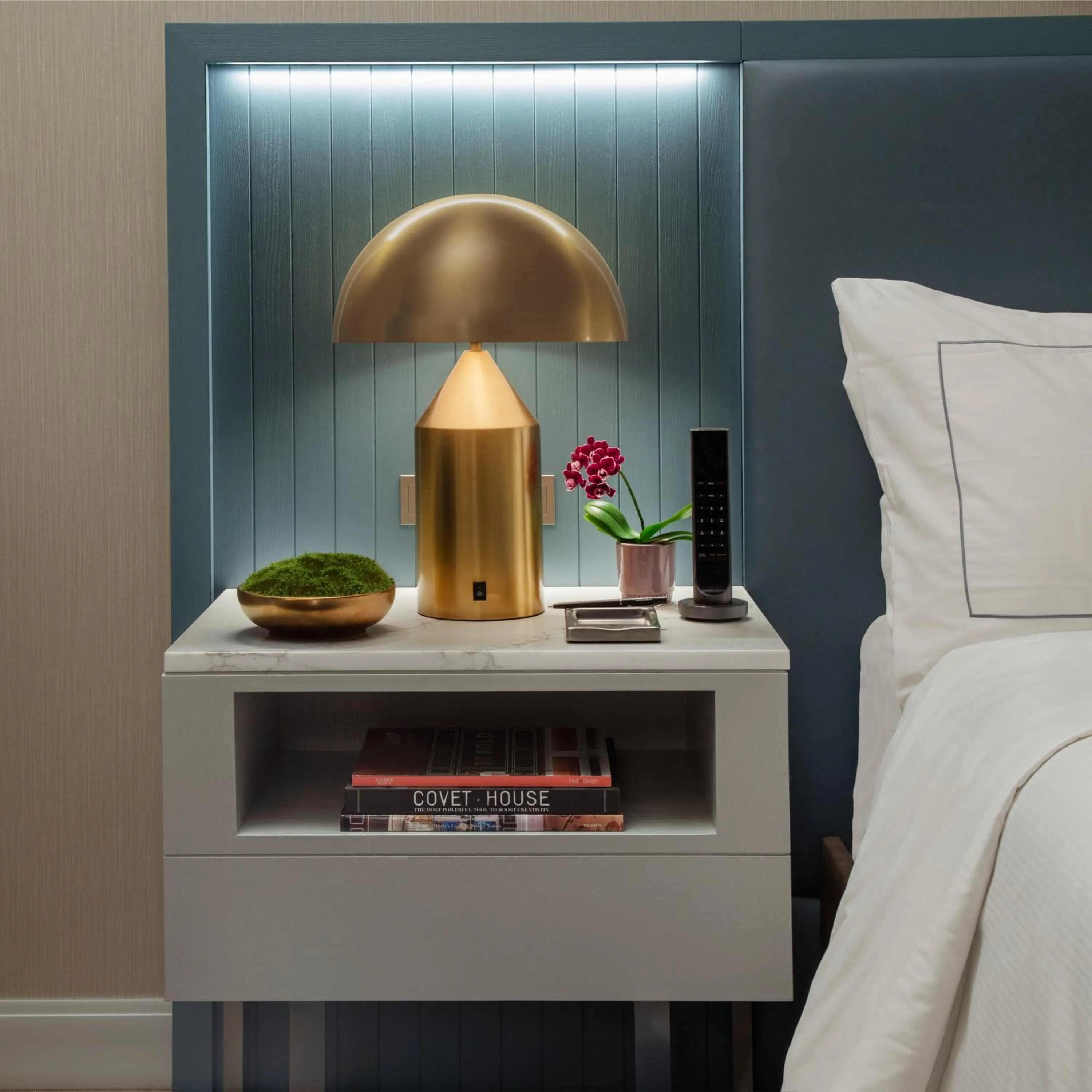 furniture in Hilton Arcadia Los Angeles