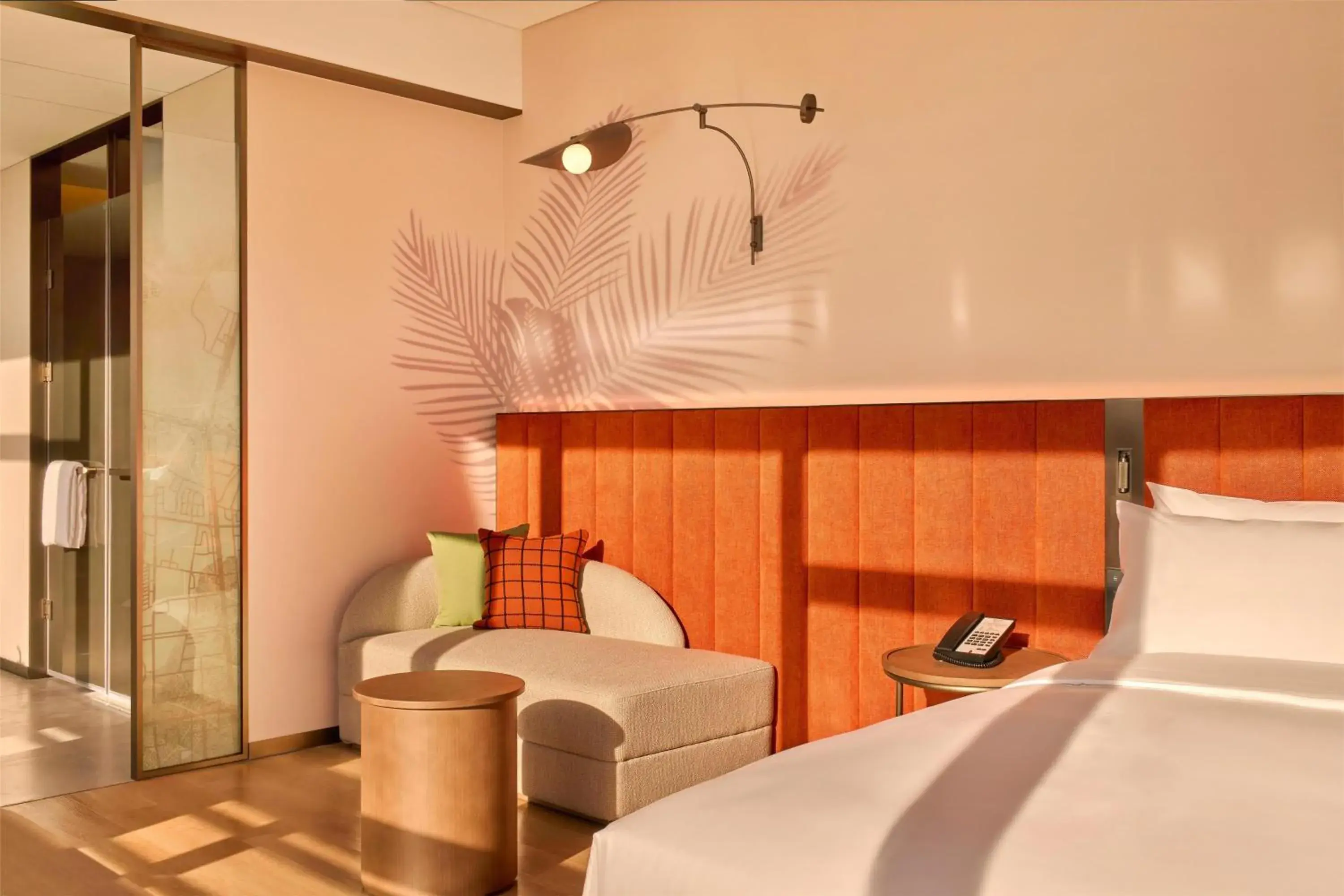 King Room with Panoramic View in Hilton Garden Inn Zhongshan South King Room with Panoramic View in Hilton Garden Inn Zhongshan South