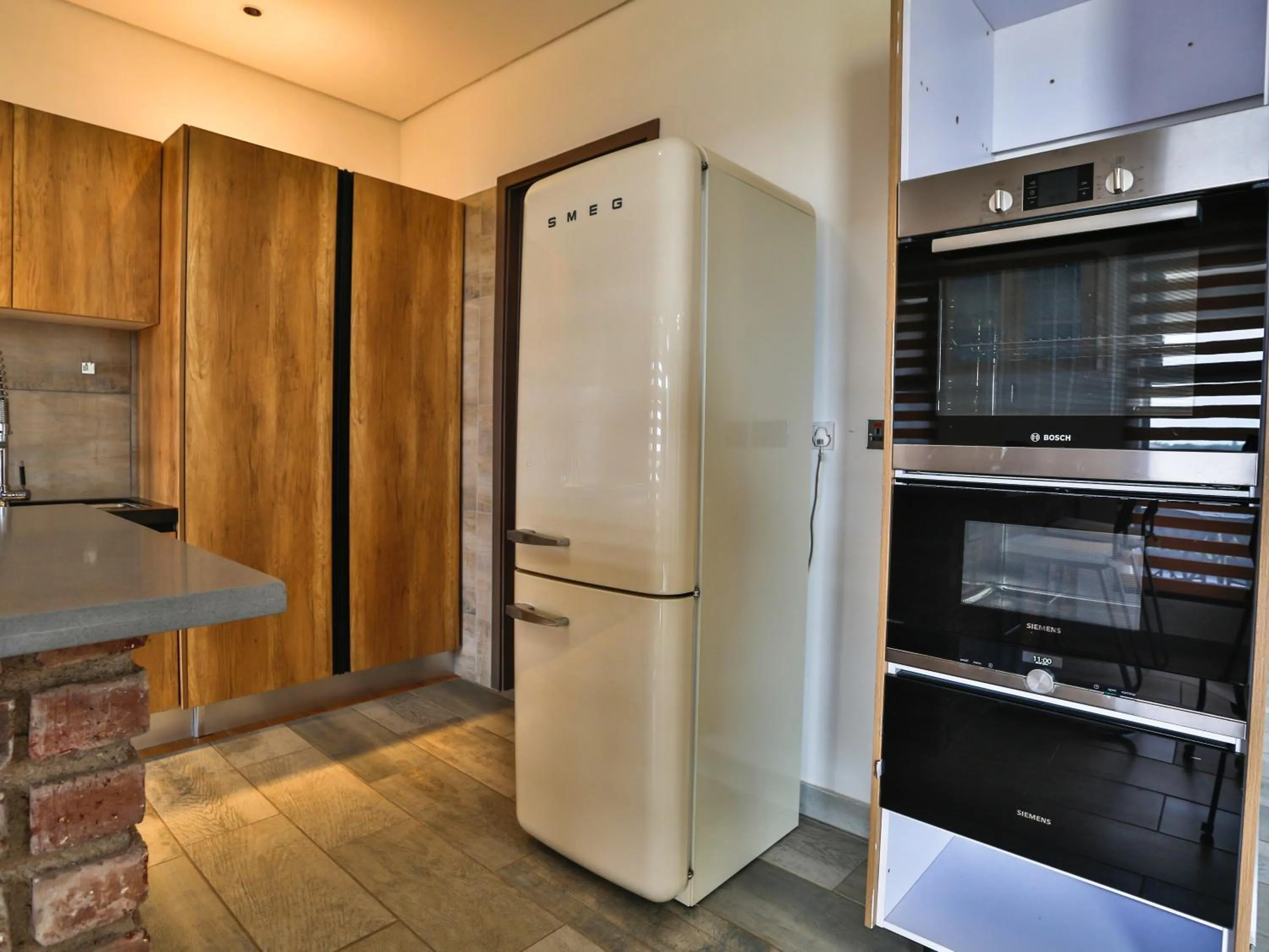 38 on Boulders Hotel