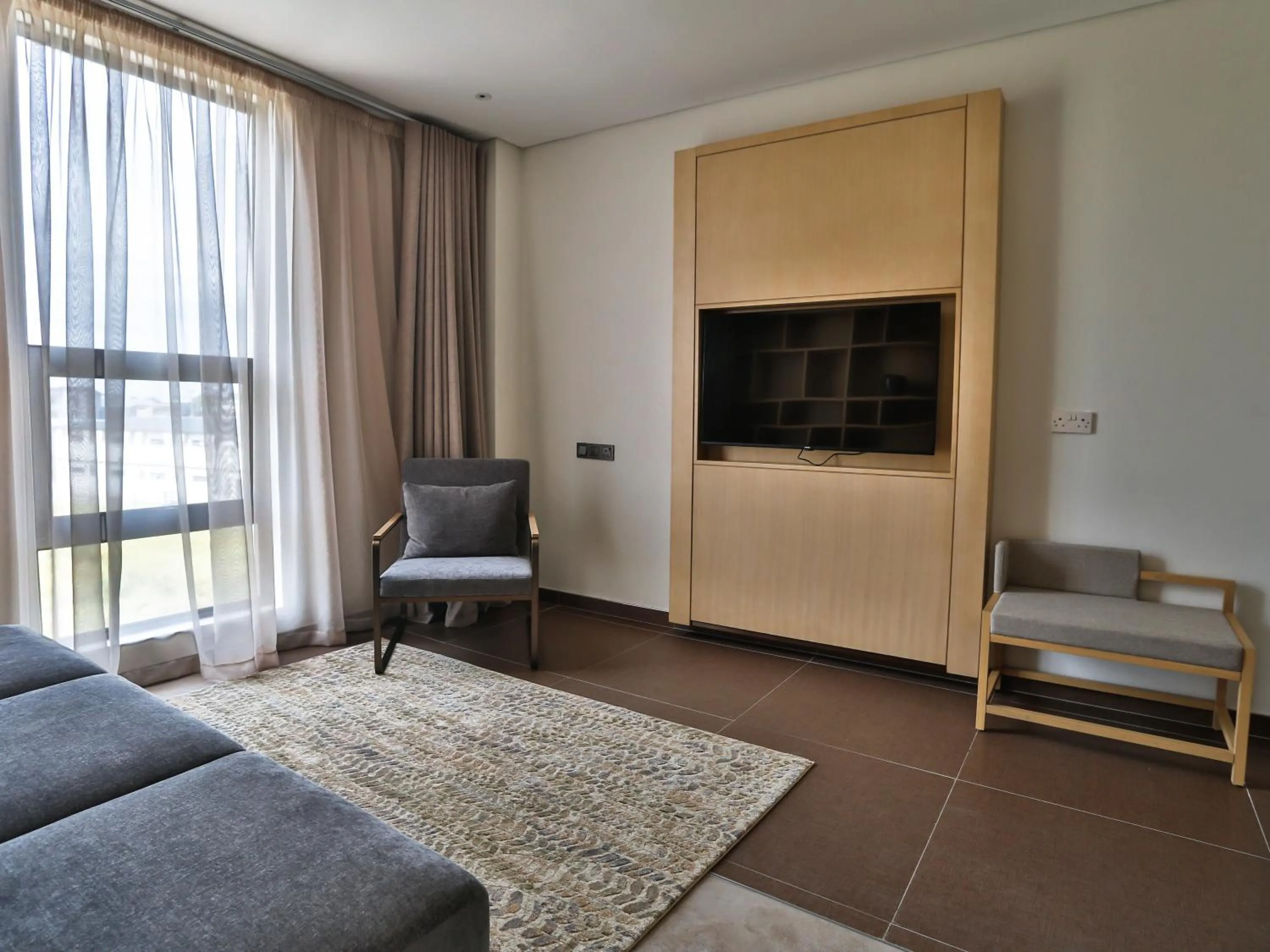 38 on Boulders Hotel