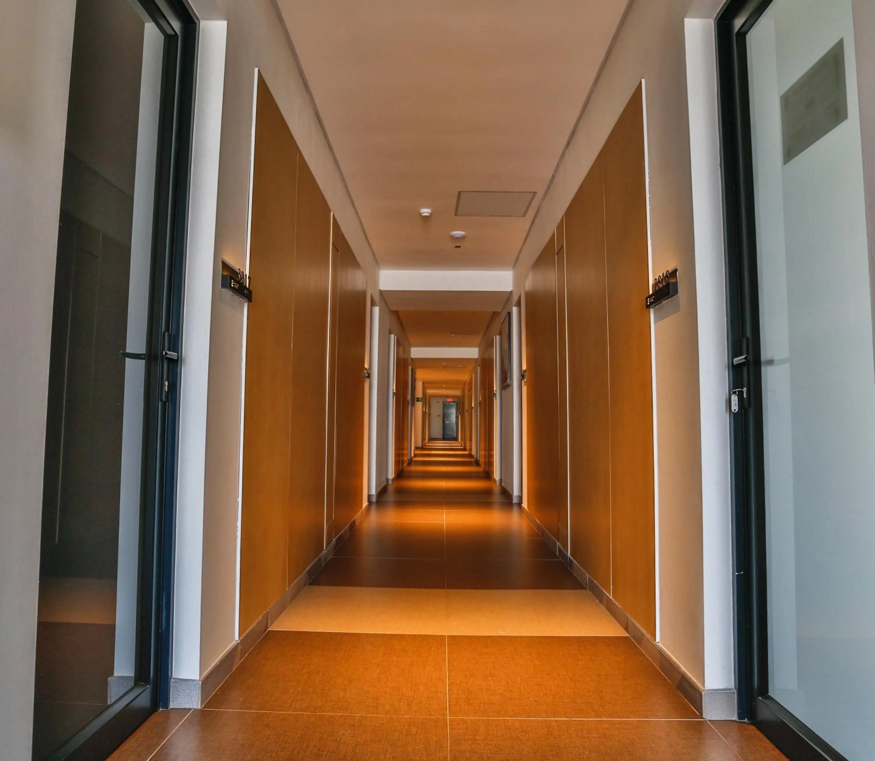 38 on Boulders Hotel