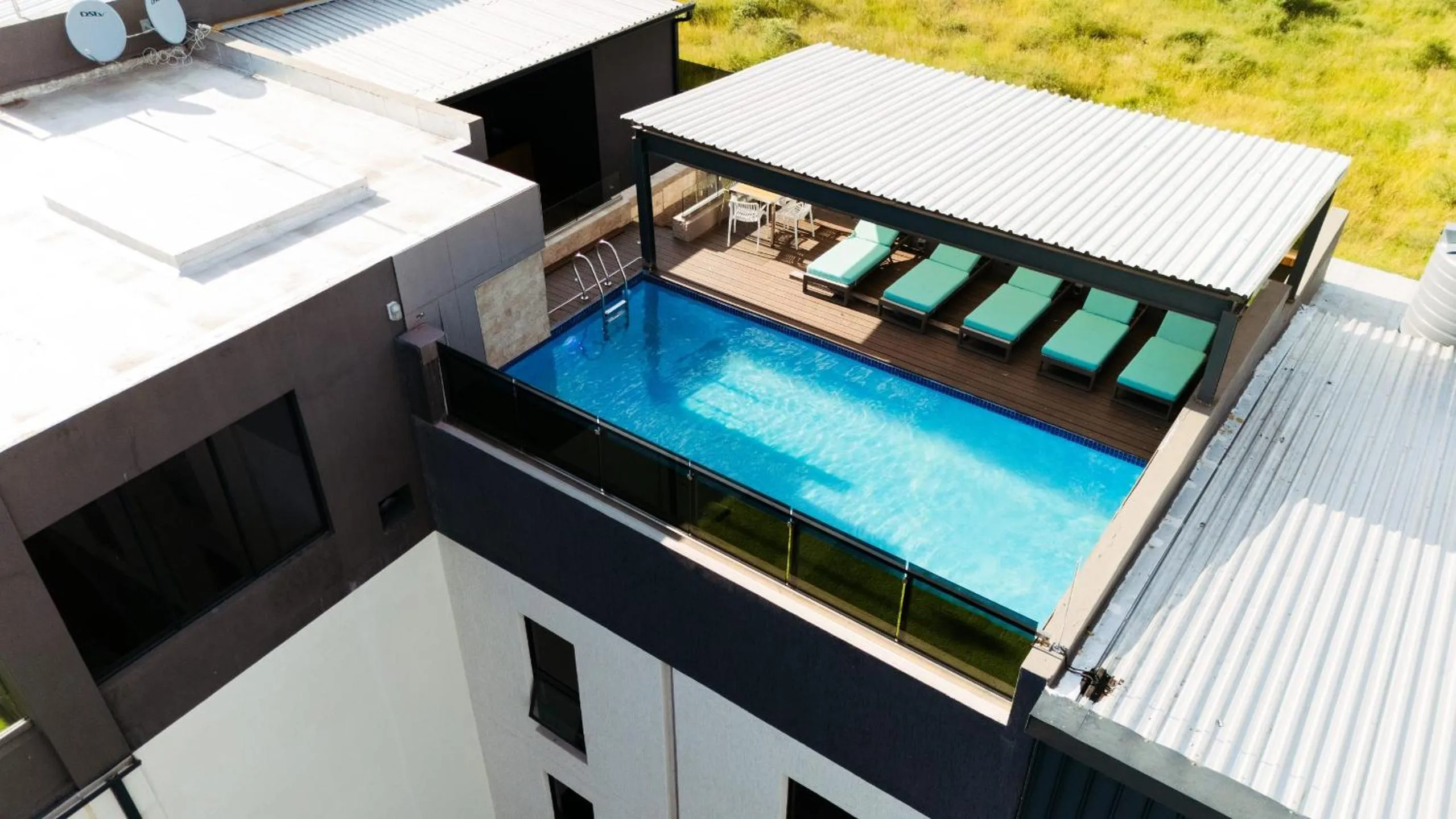 Swimming pool in 38 on Boulders Hotel