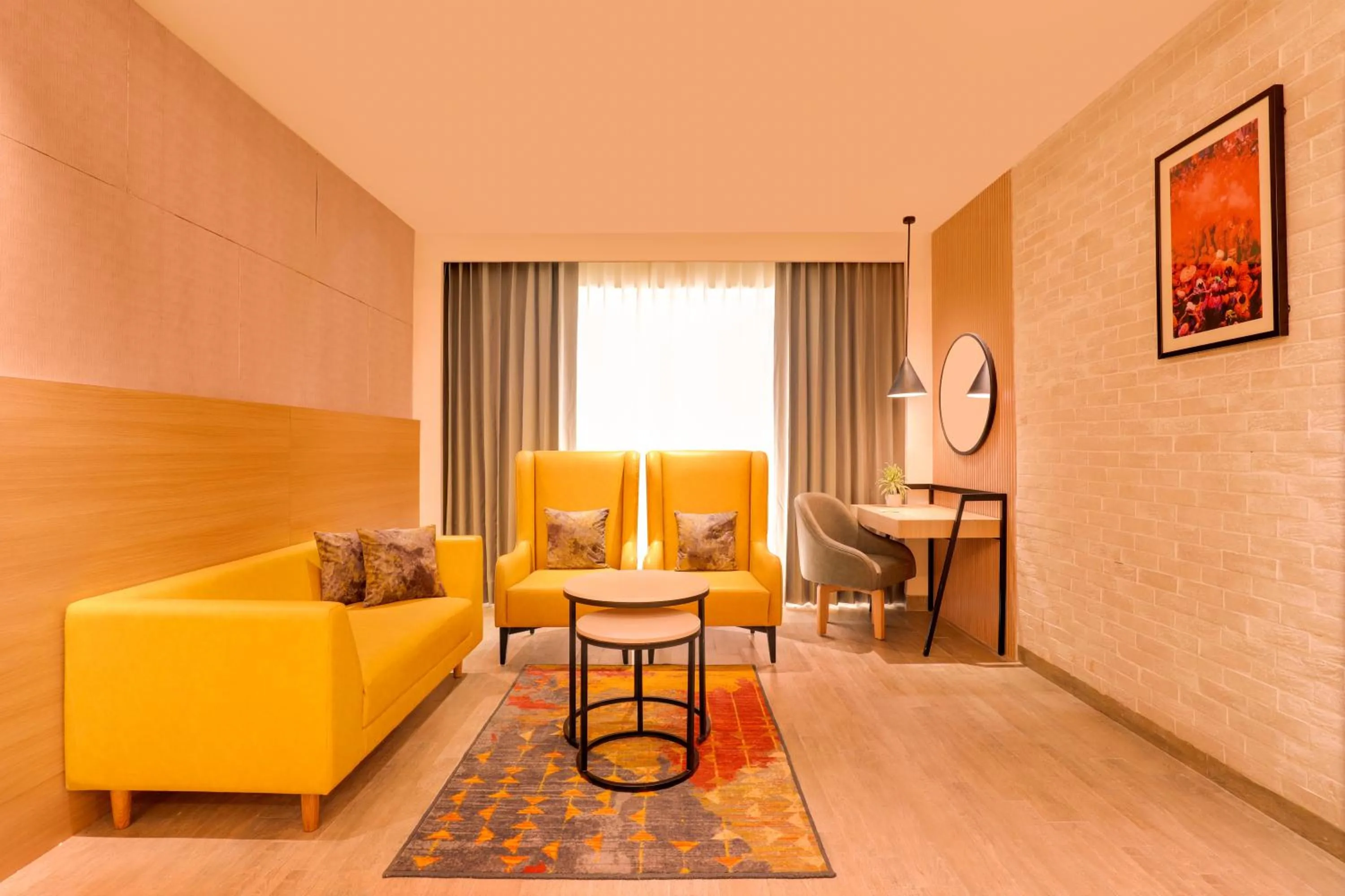 Living room in Lemon Tree Hotel, Chandausi