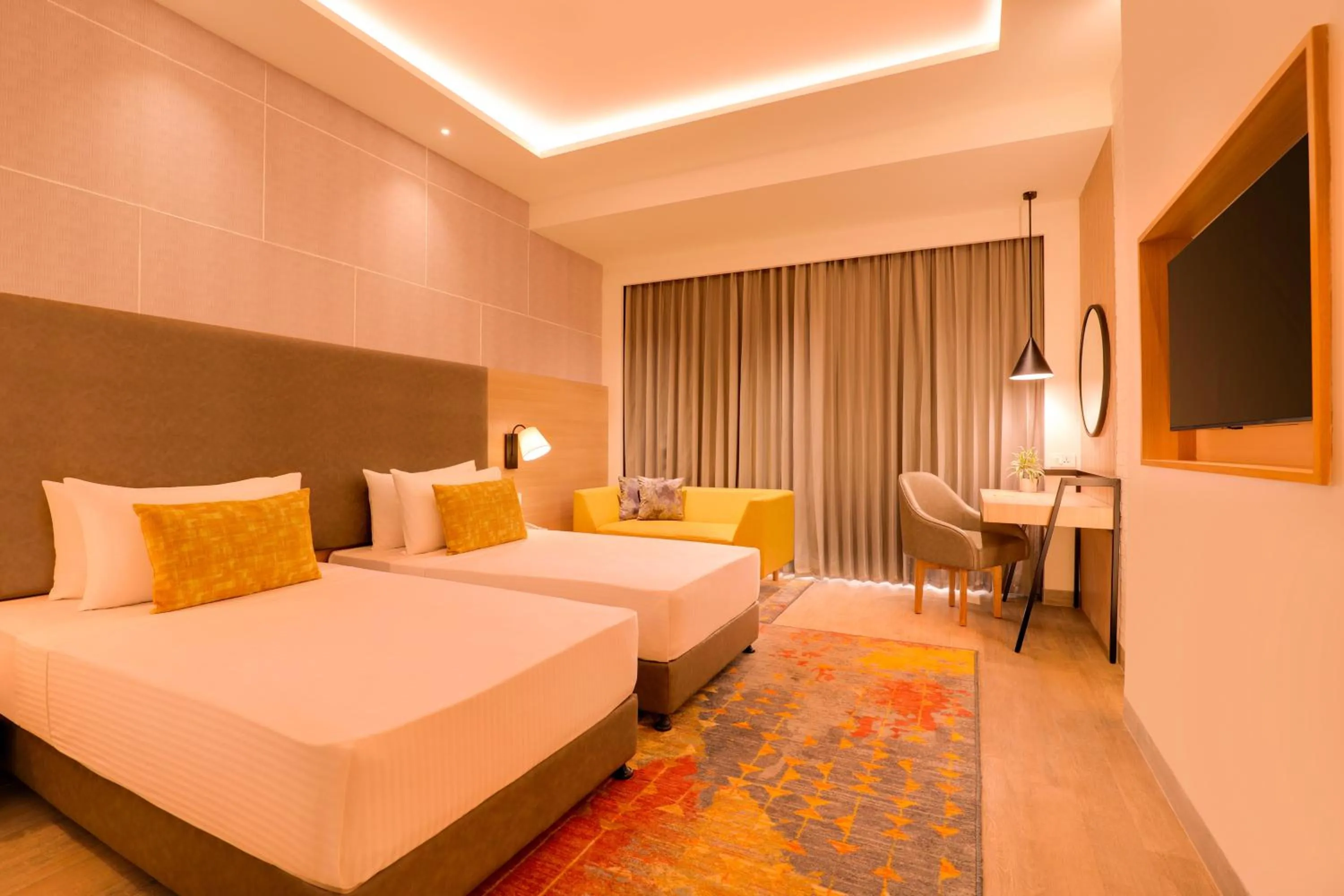 Bedroom, Bed in Lemon Tree Hotel, Chandausi