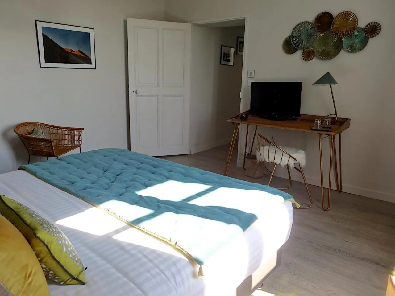 Bedroom in La Cour Des Sens