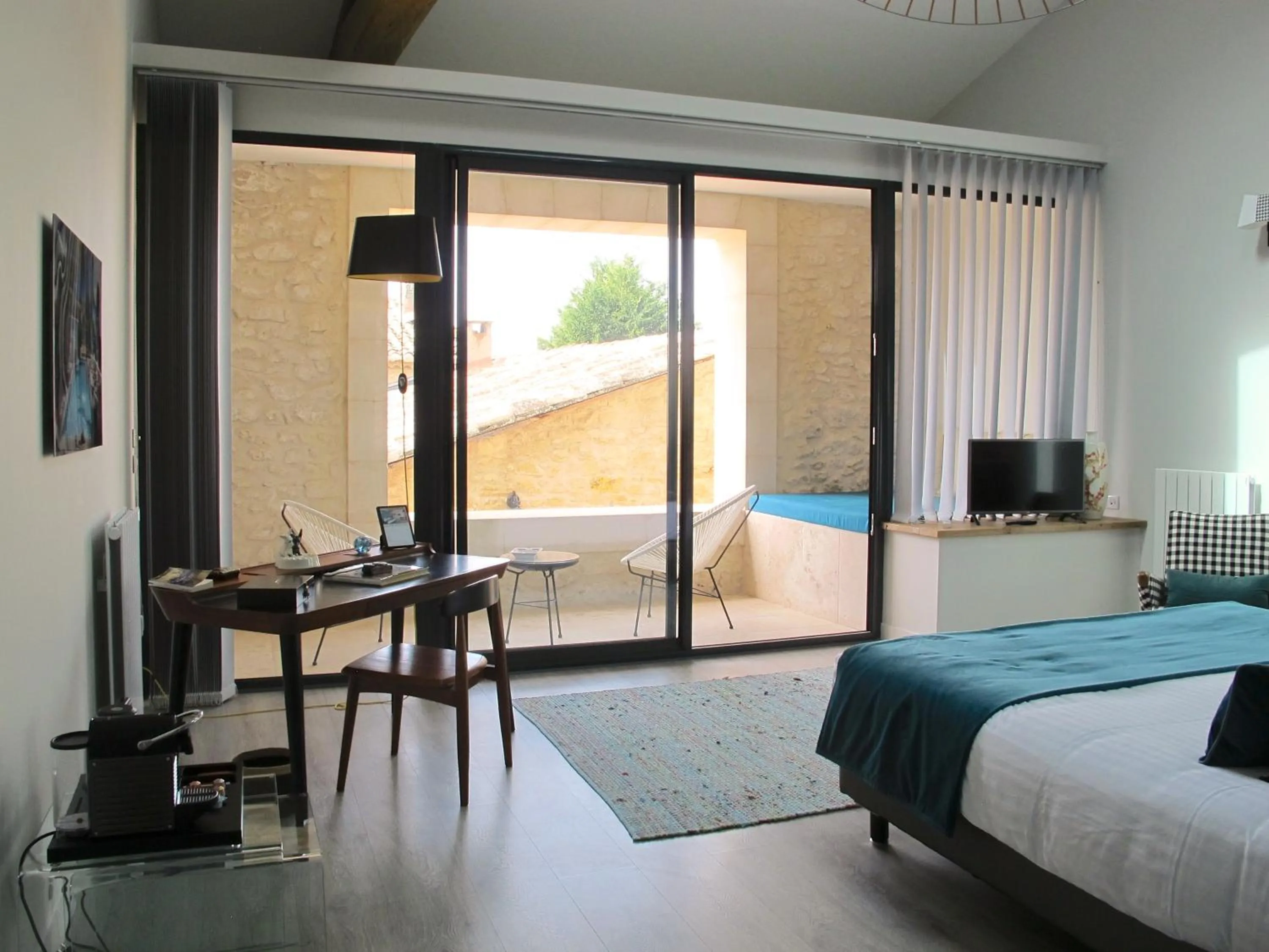 Balcony/Terrace in La Cour Des Sens