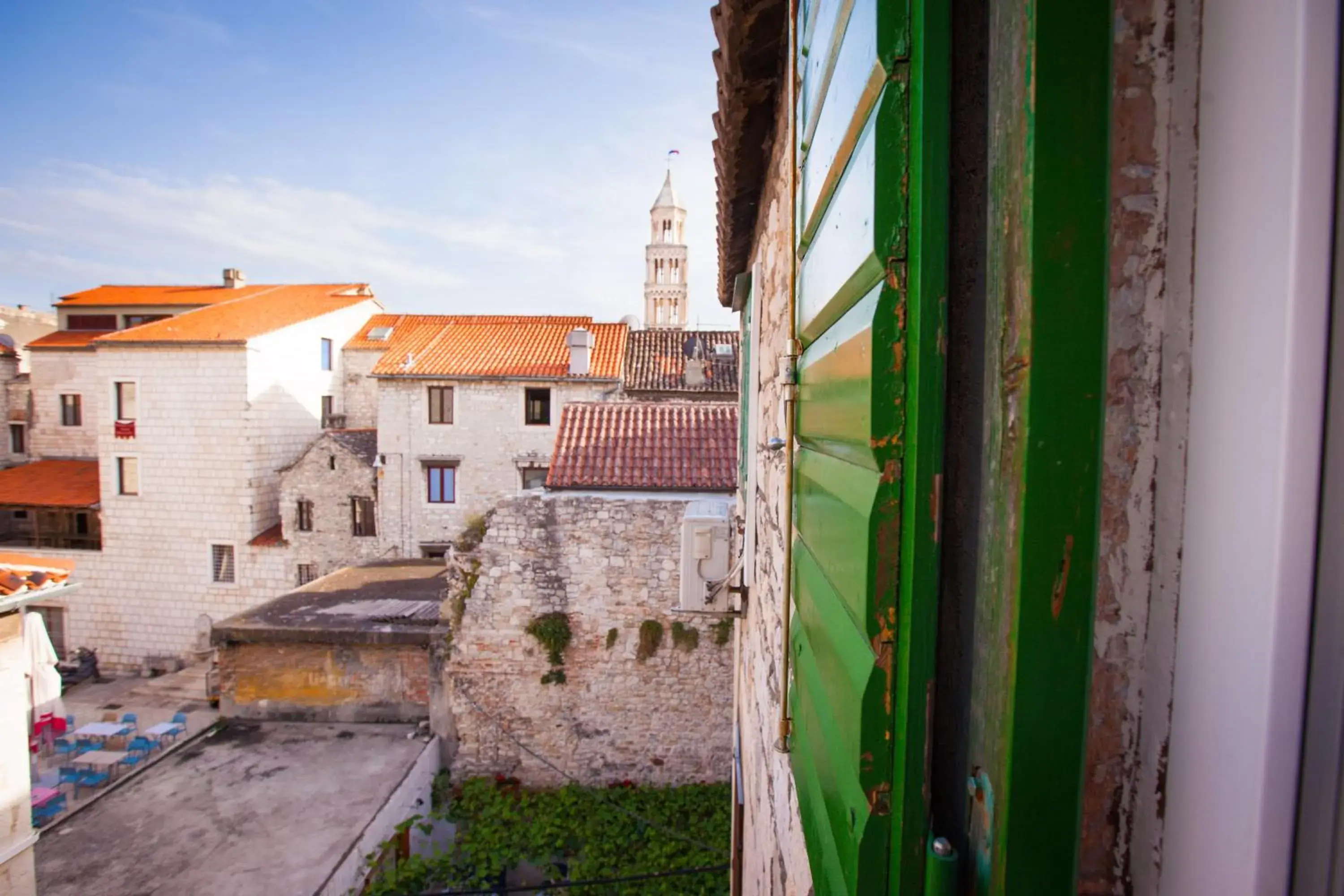 Studio in Golden Gate Dream Rooms Studio in Golden Gate Dream Rooms