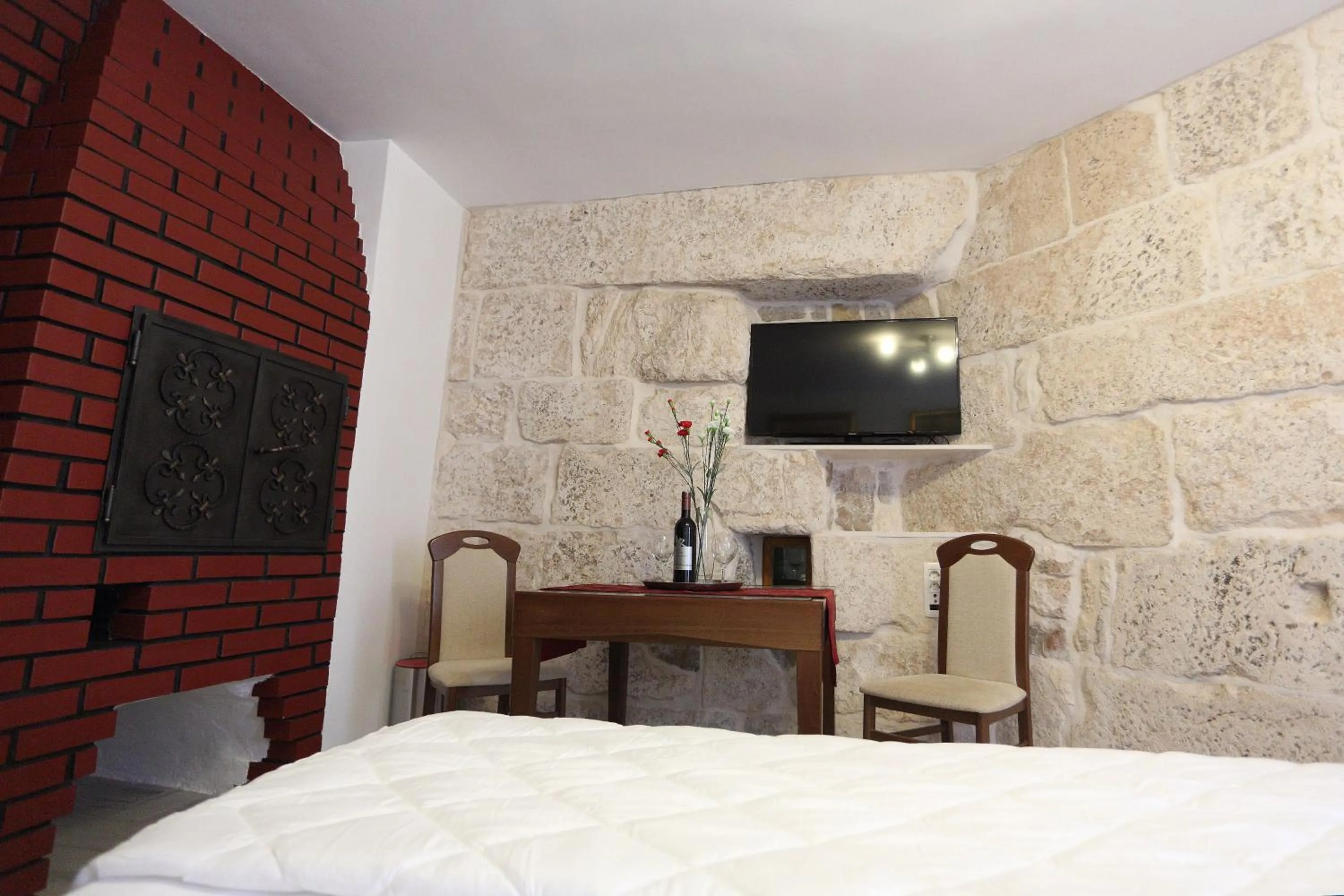 TV and multimedia, Bed in Golden Gate Dream Rooms