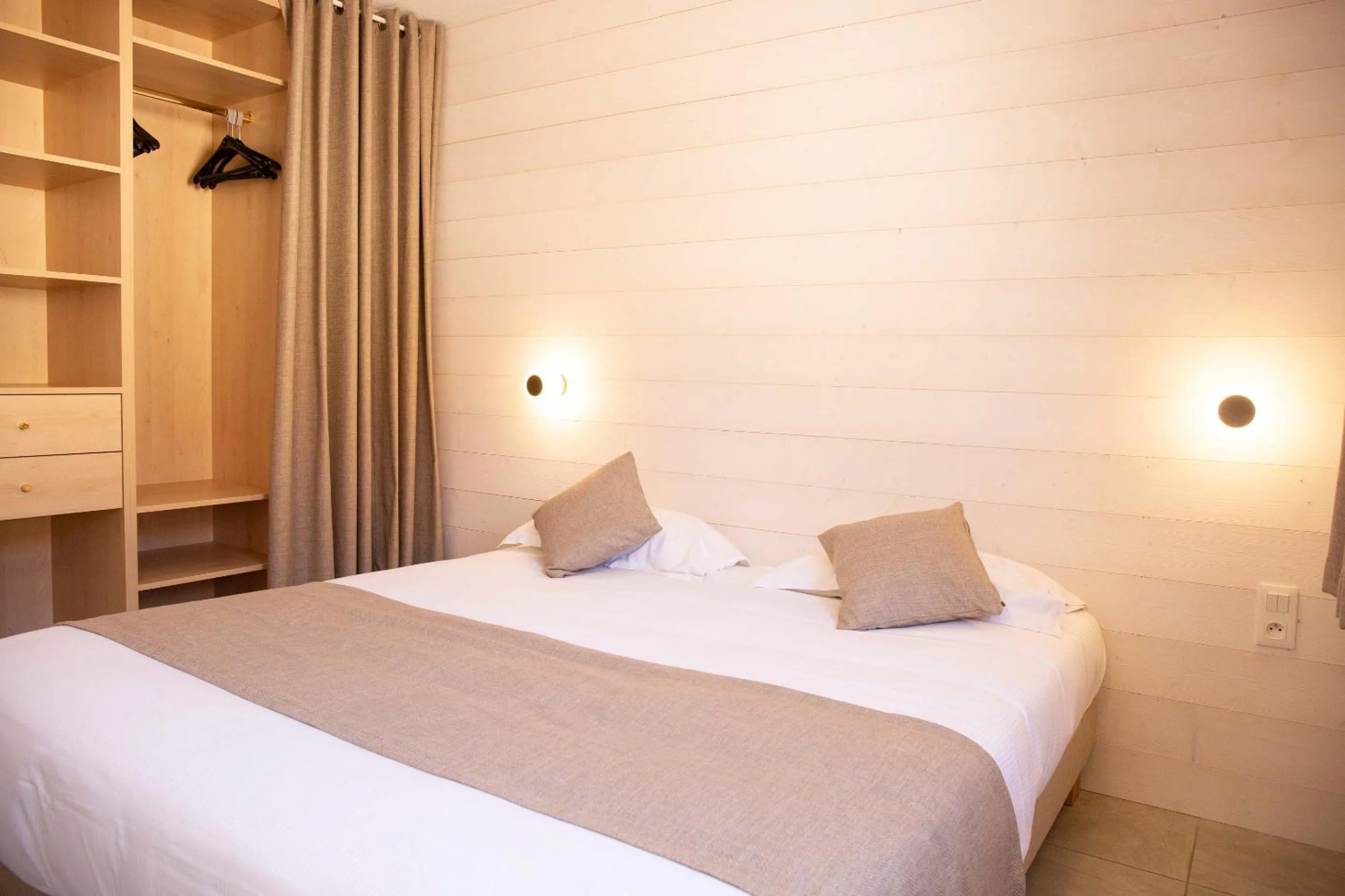 Bedroom, Bed in Résidence du Lido