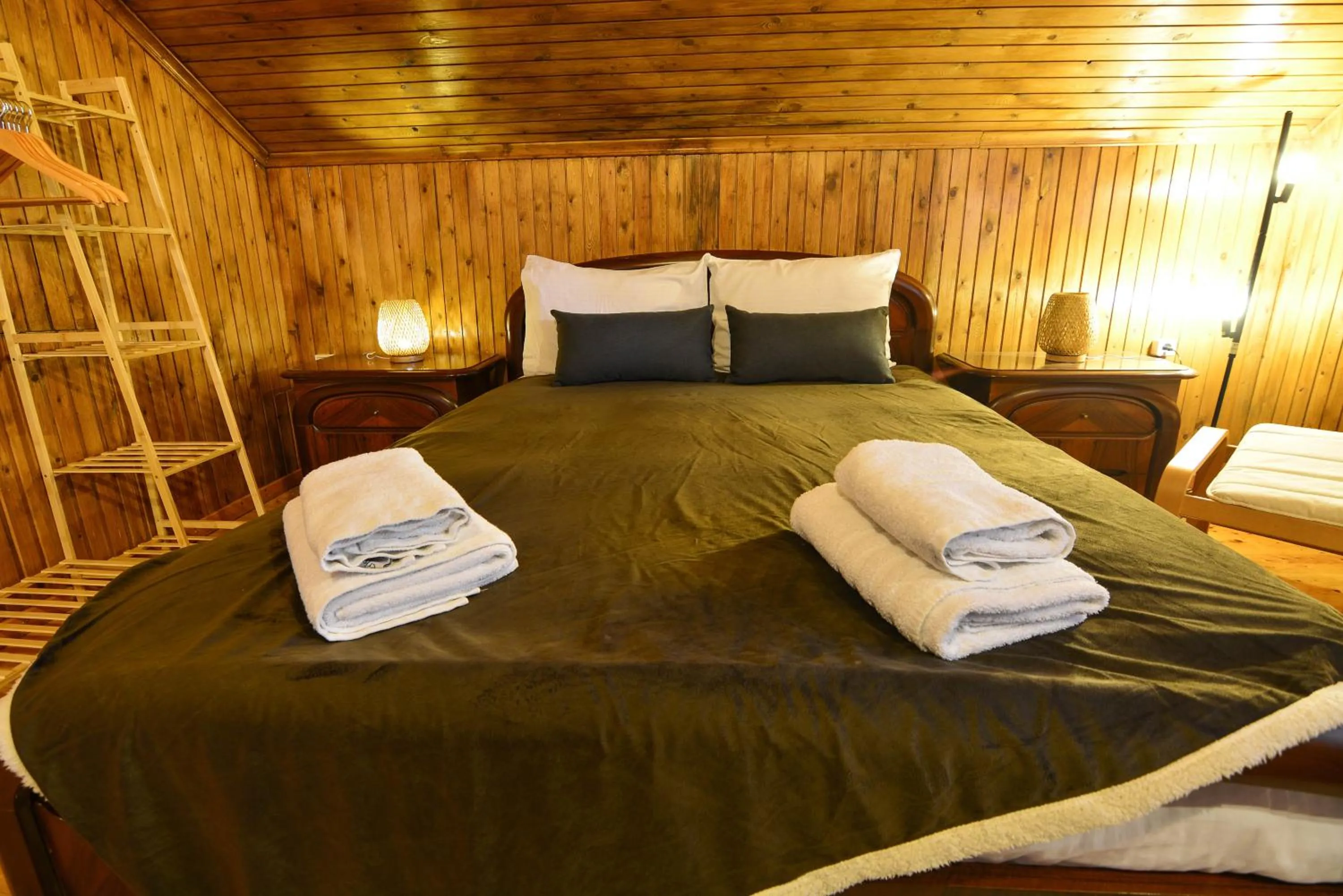 Bed in Archontiko Fiamegou Hotel&Spa