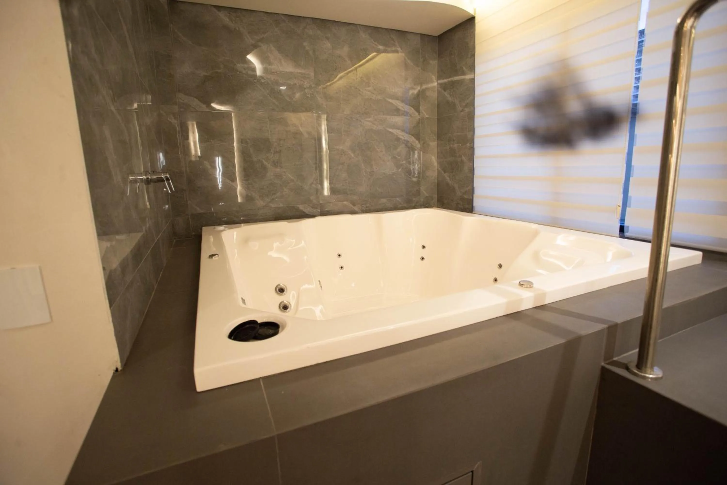 Hot Tub in Nobile Grand Itapema