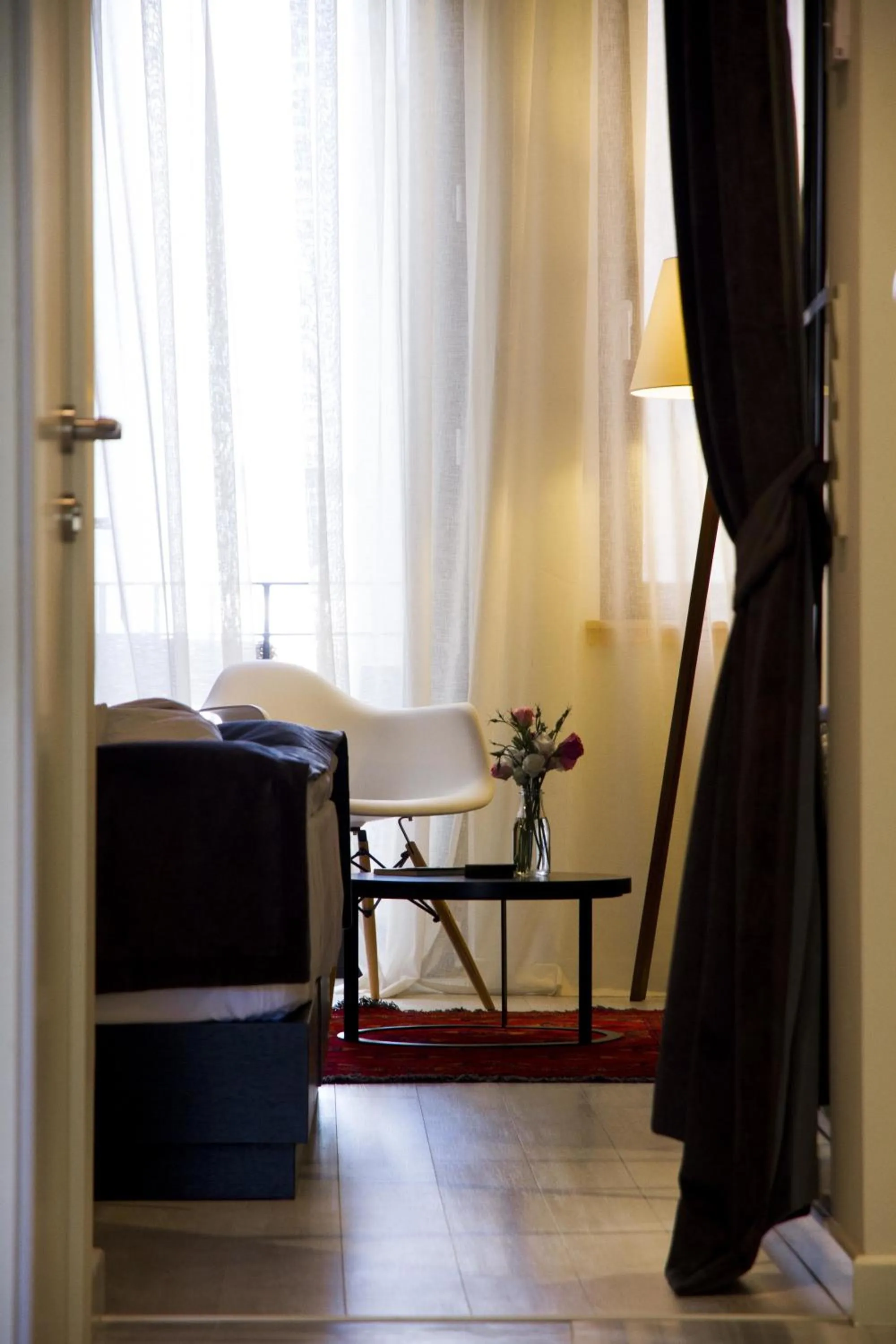 Photo of the whole room in Magnova Studios