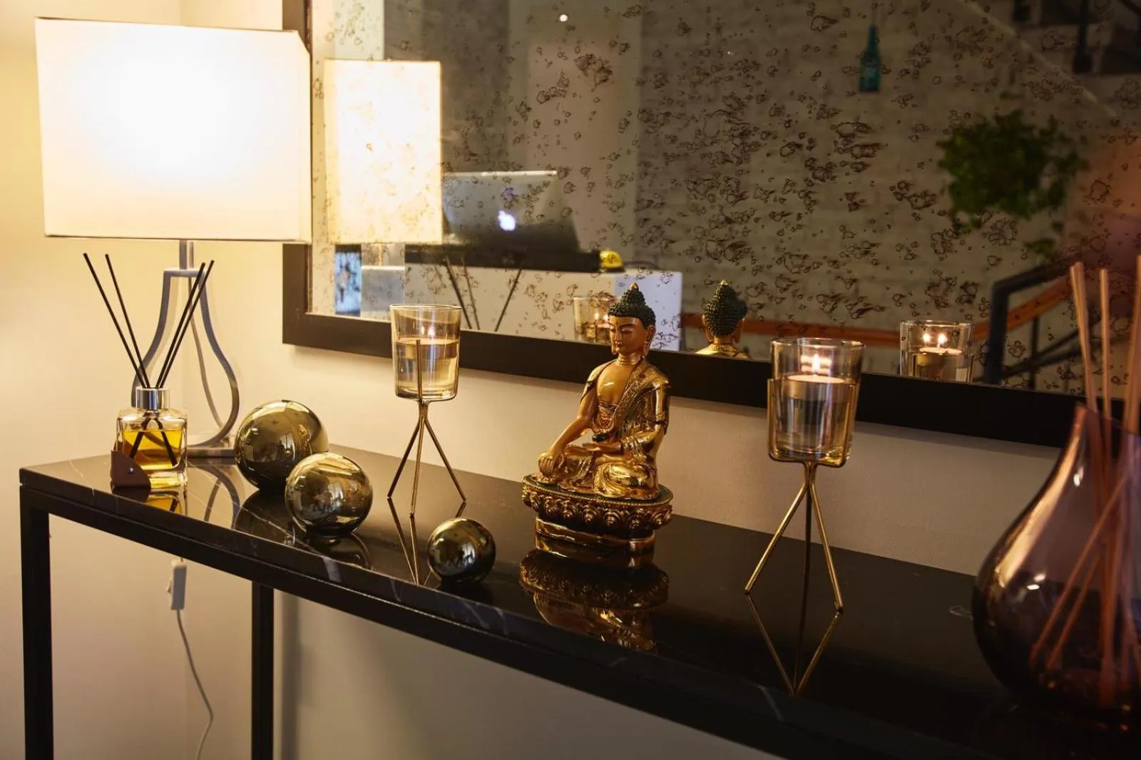 Lobby or reception in Magnova Studios