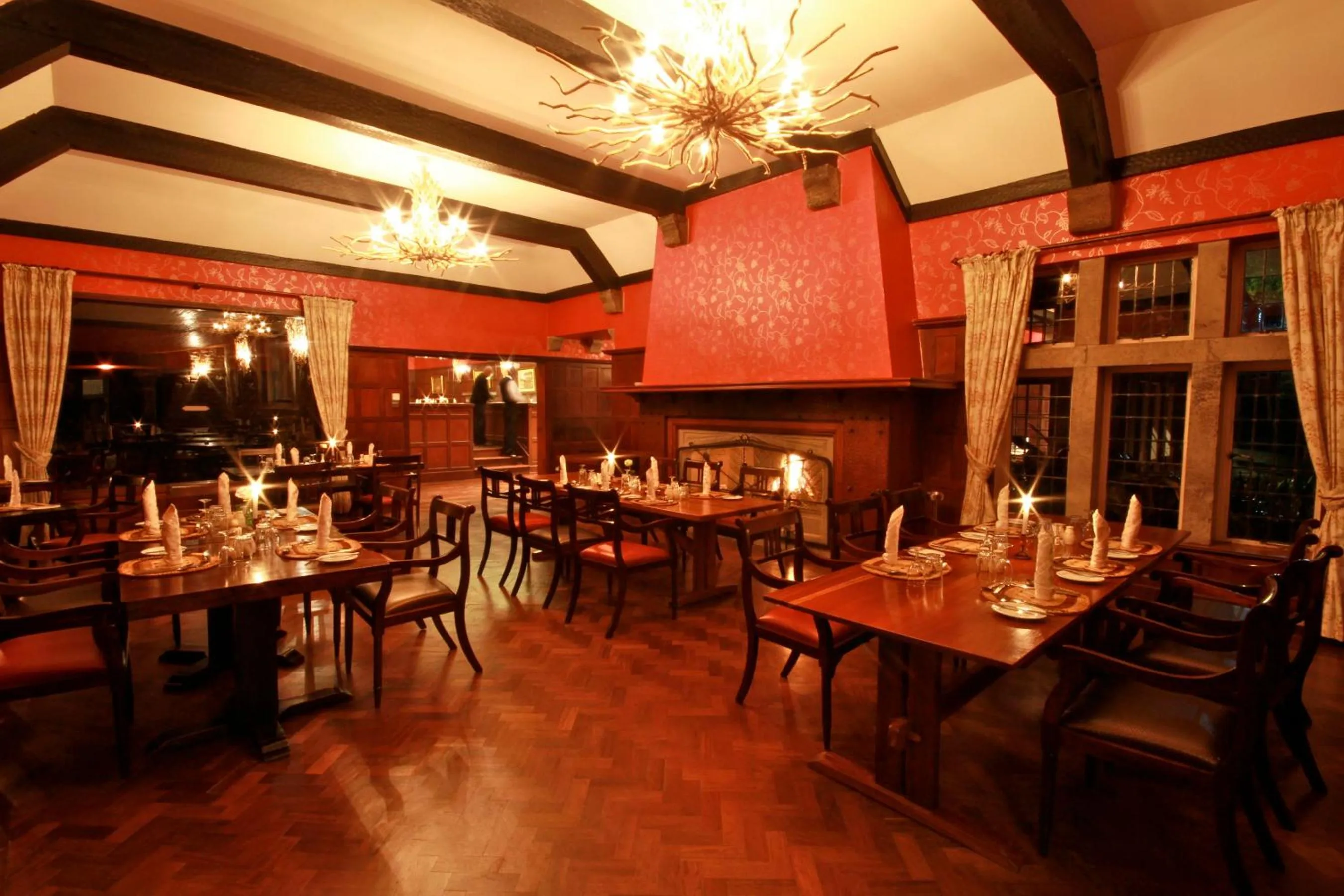 Restaurant/places to eat in The Aberdare Country Club