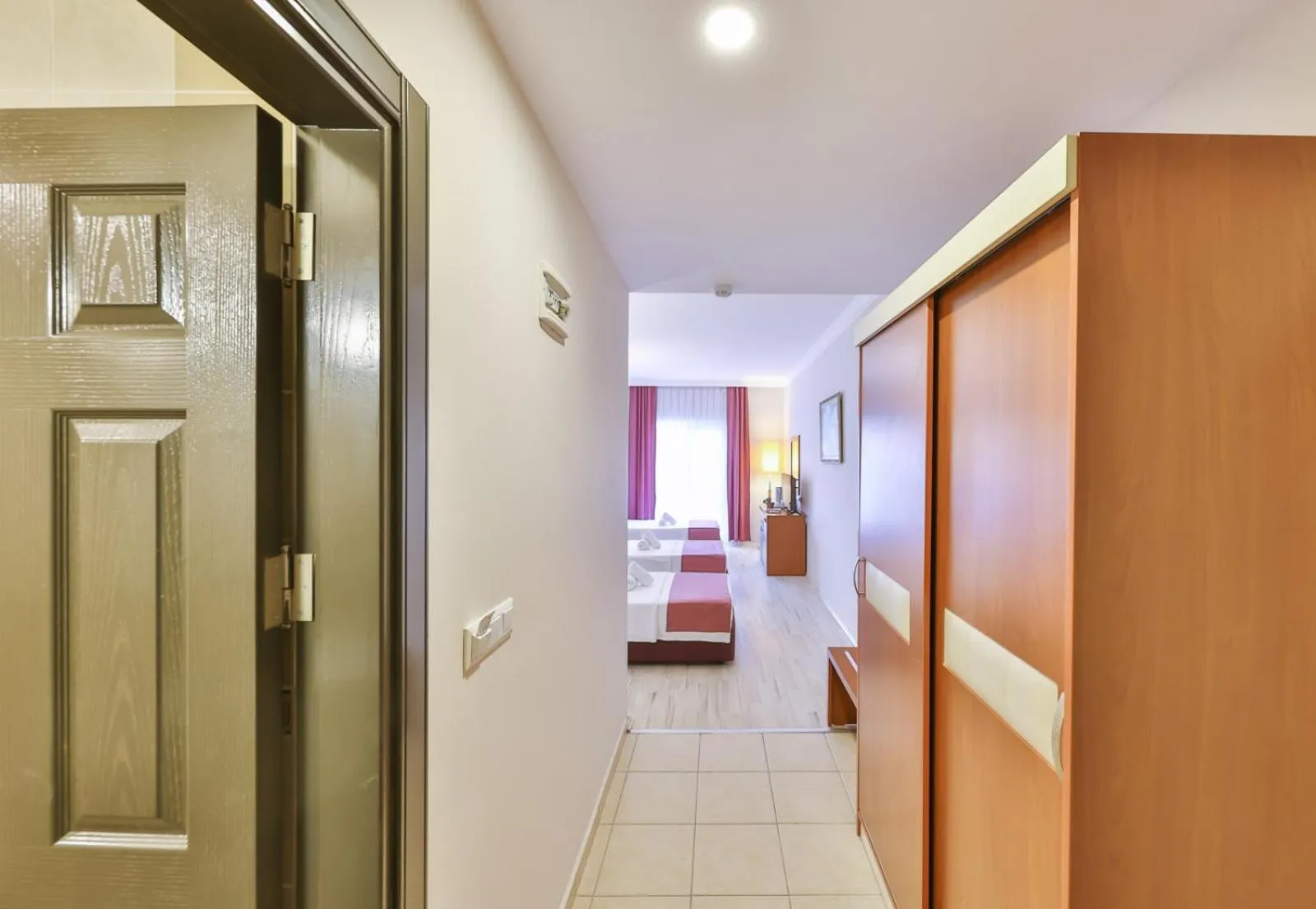 Photo of the whole room, Bed in Kas Bilgin Hotel