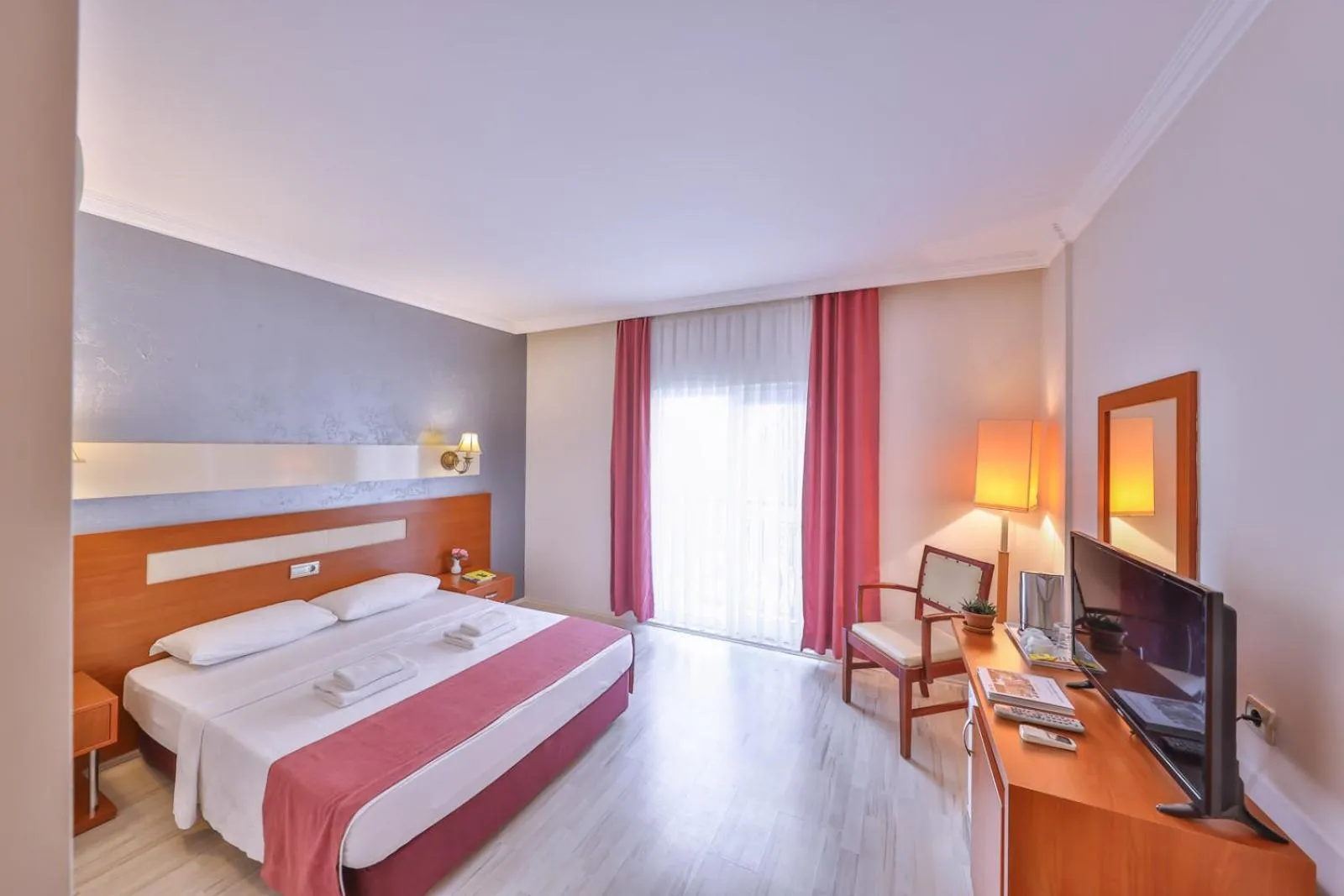 Photo of the whole room, Bed in Kas Bilgin Hotel