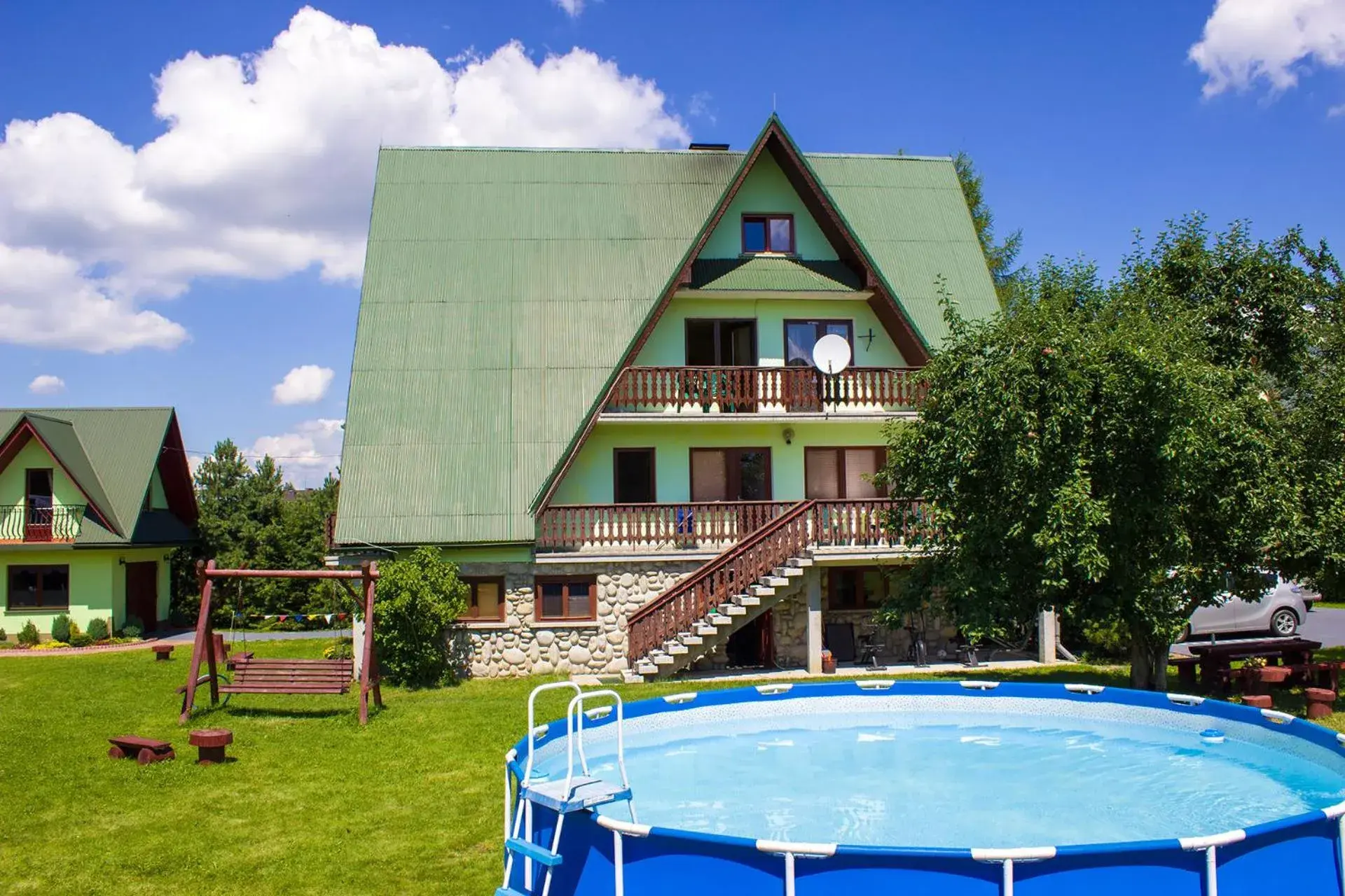 Hacjenda - Apartamenty i Pokoje Gościnne Hacjenda - Apartamenty i Pokoje Gościnne