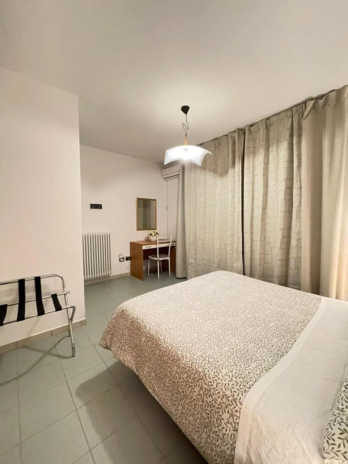 Photo of the whole room, Bed in Le Sorbole