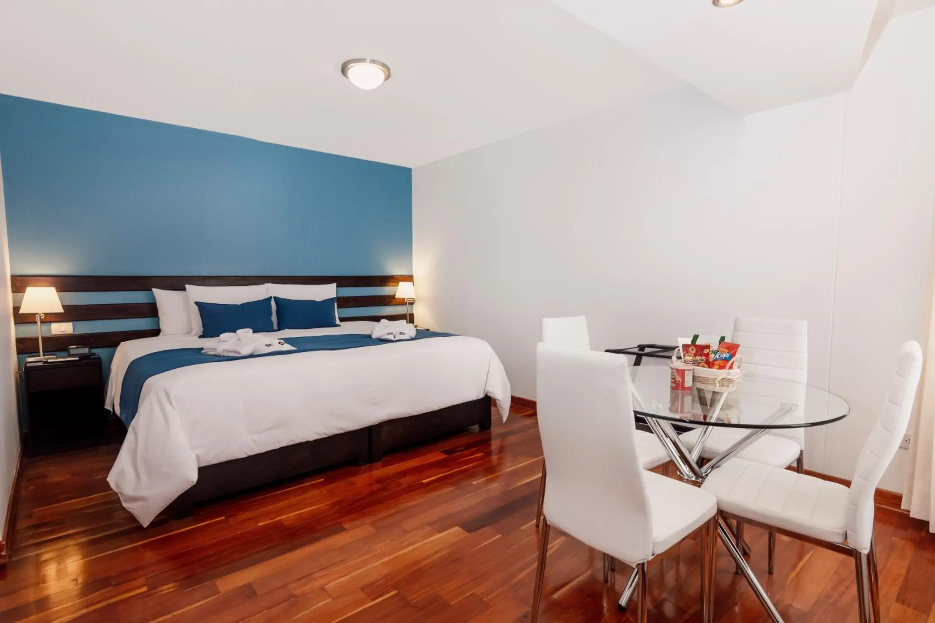 Superior Suite - single occupancy in Wayqey Hotel Superior Suite - single occupancy in Wayqey Hotel