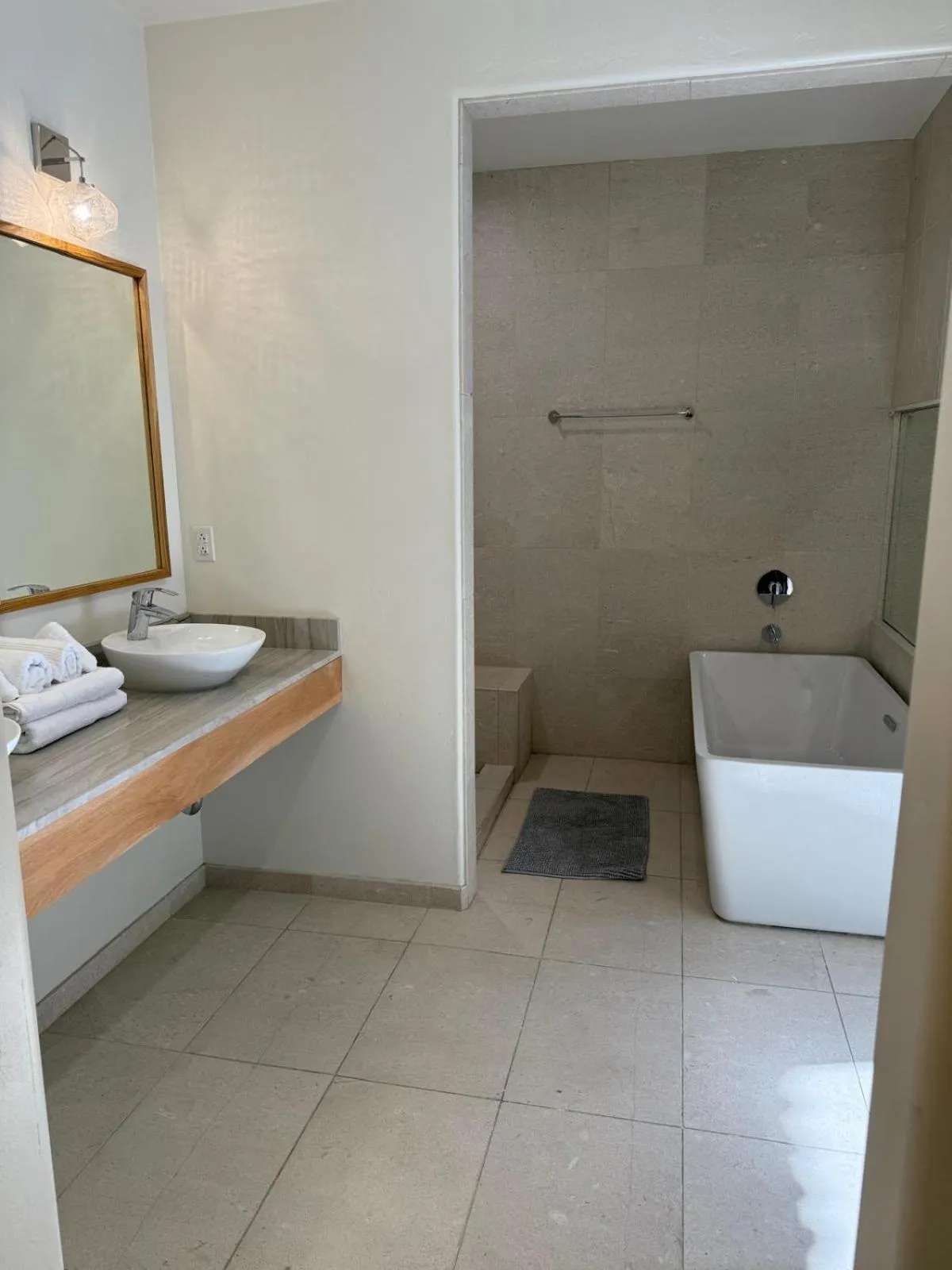 Bathroom in Unicorn Zebra