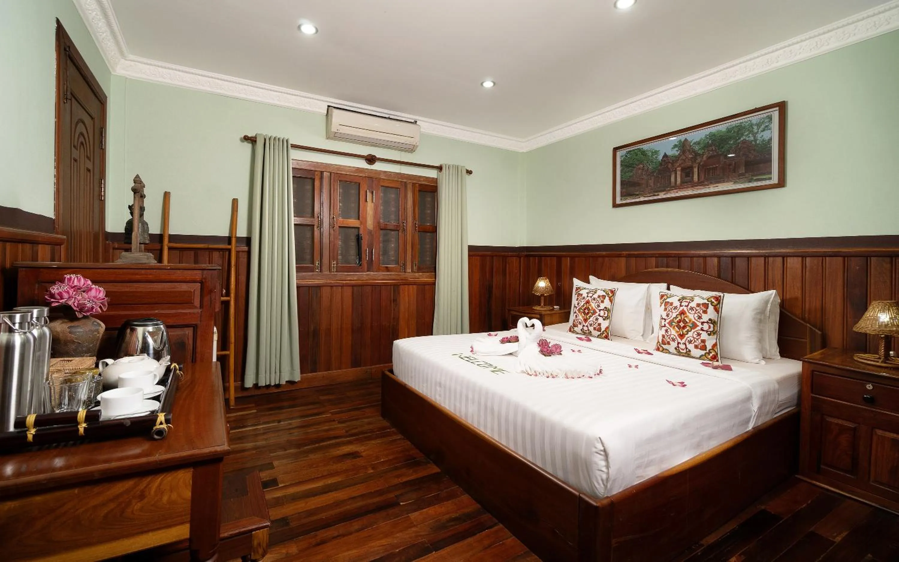 Bed in Siem Reap Center Hotel