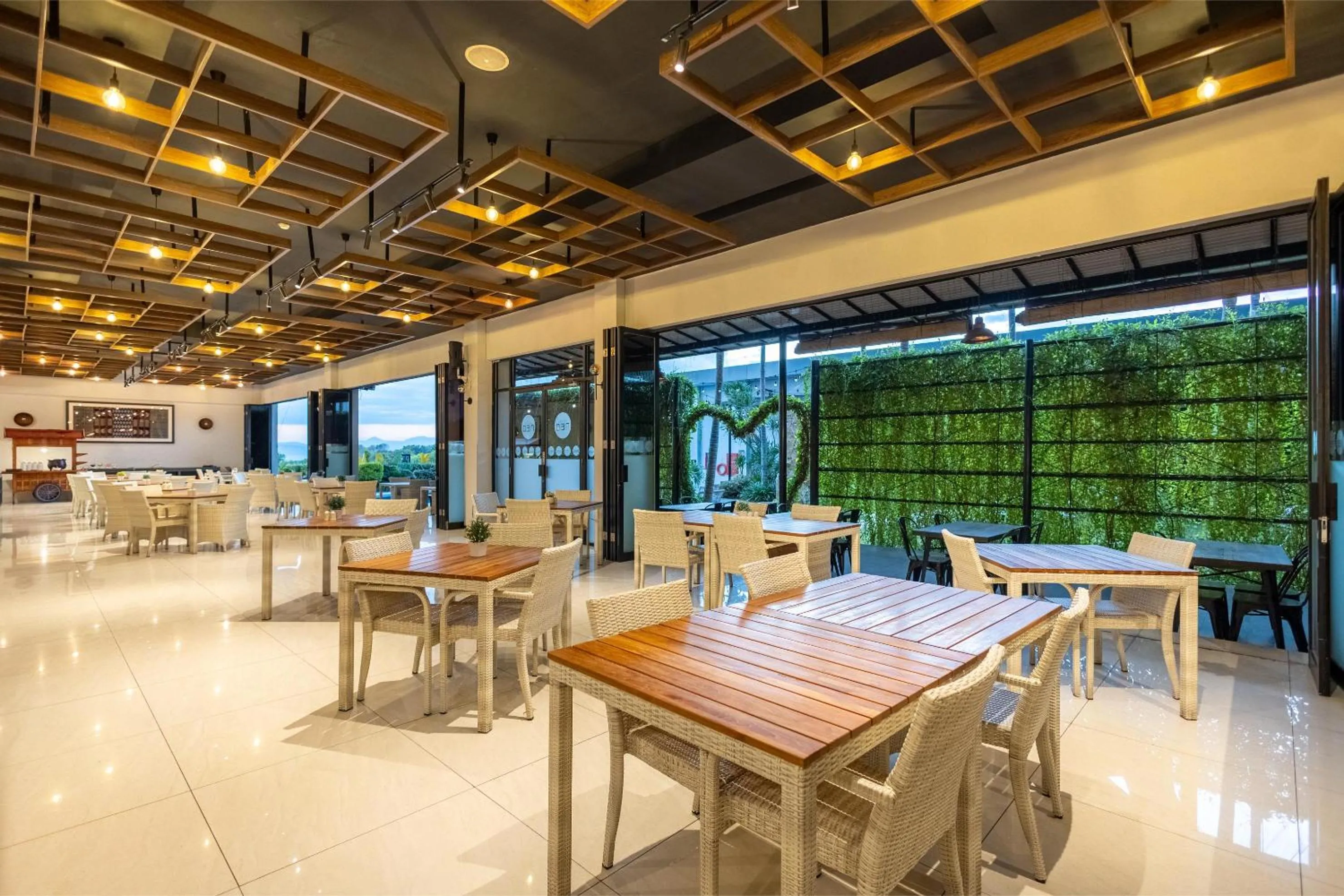 Restaurant/places to eat in Neo Eltari Kupang by ASTON