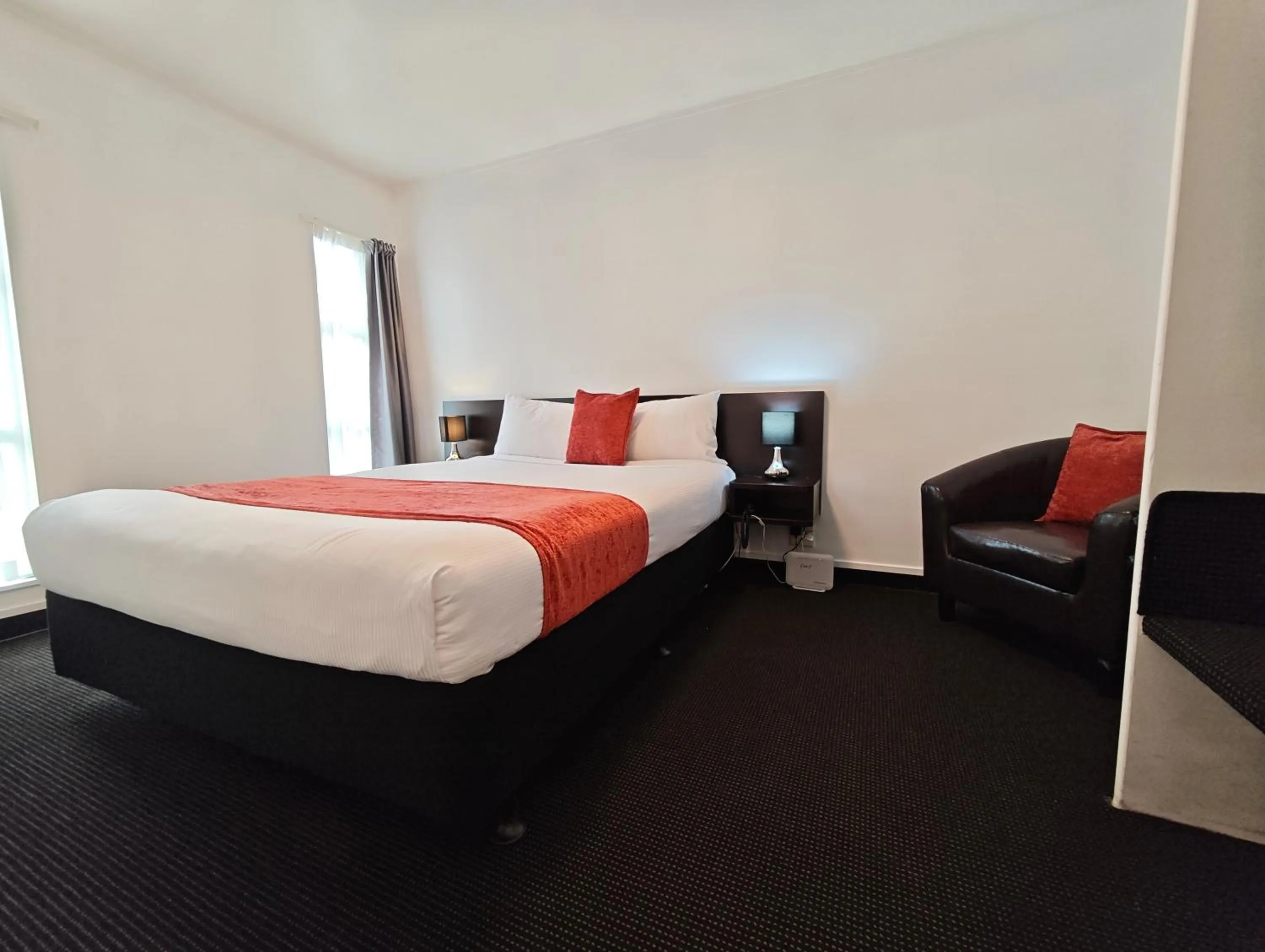 Bedroom, Bed in Great Lake Motel Taupo