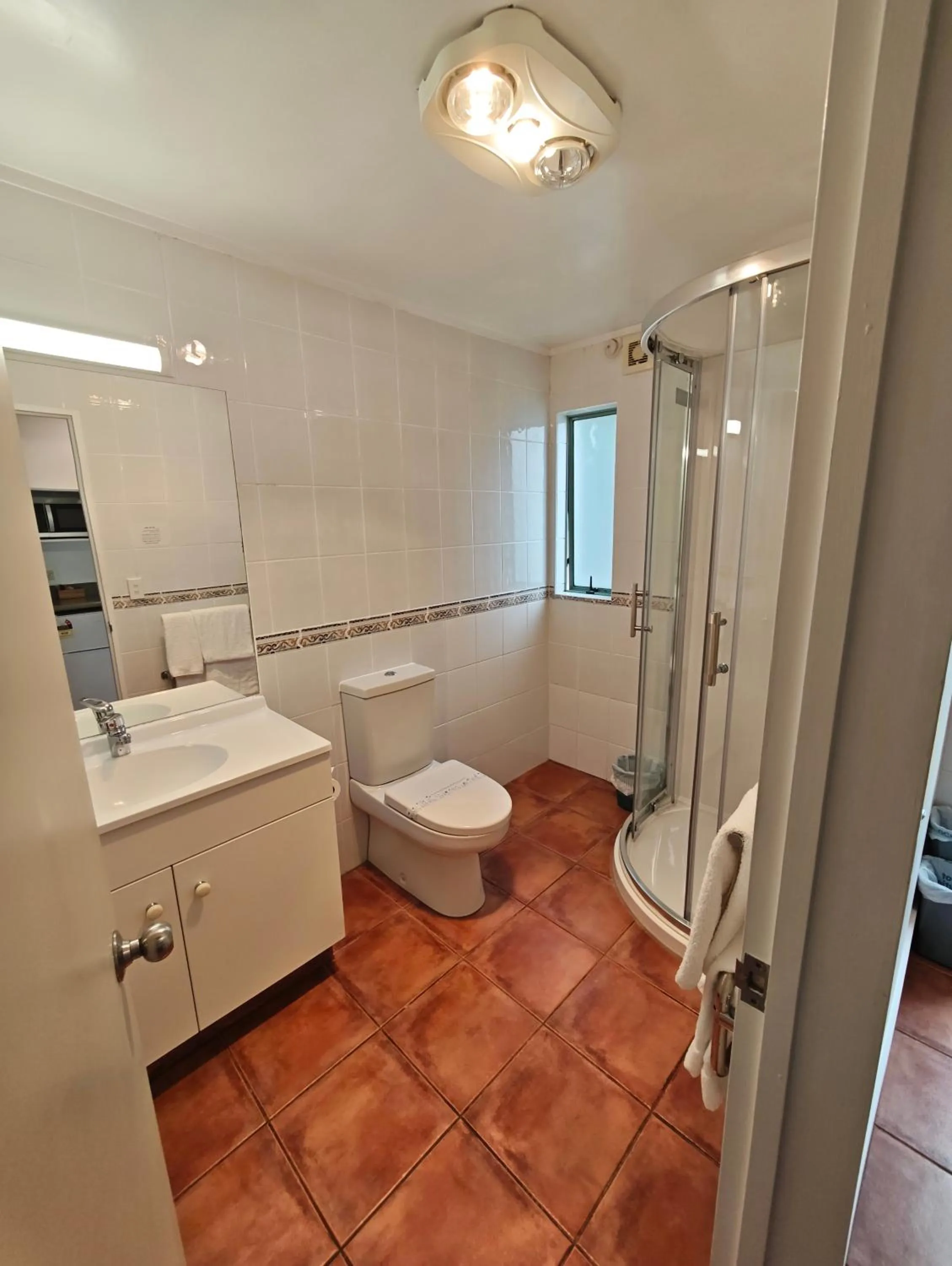 Bathroom in Great Lake Motel Taupo