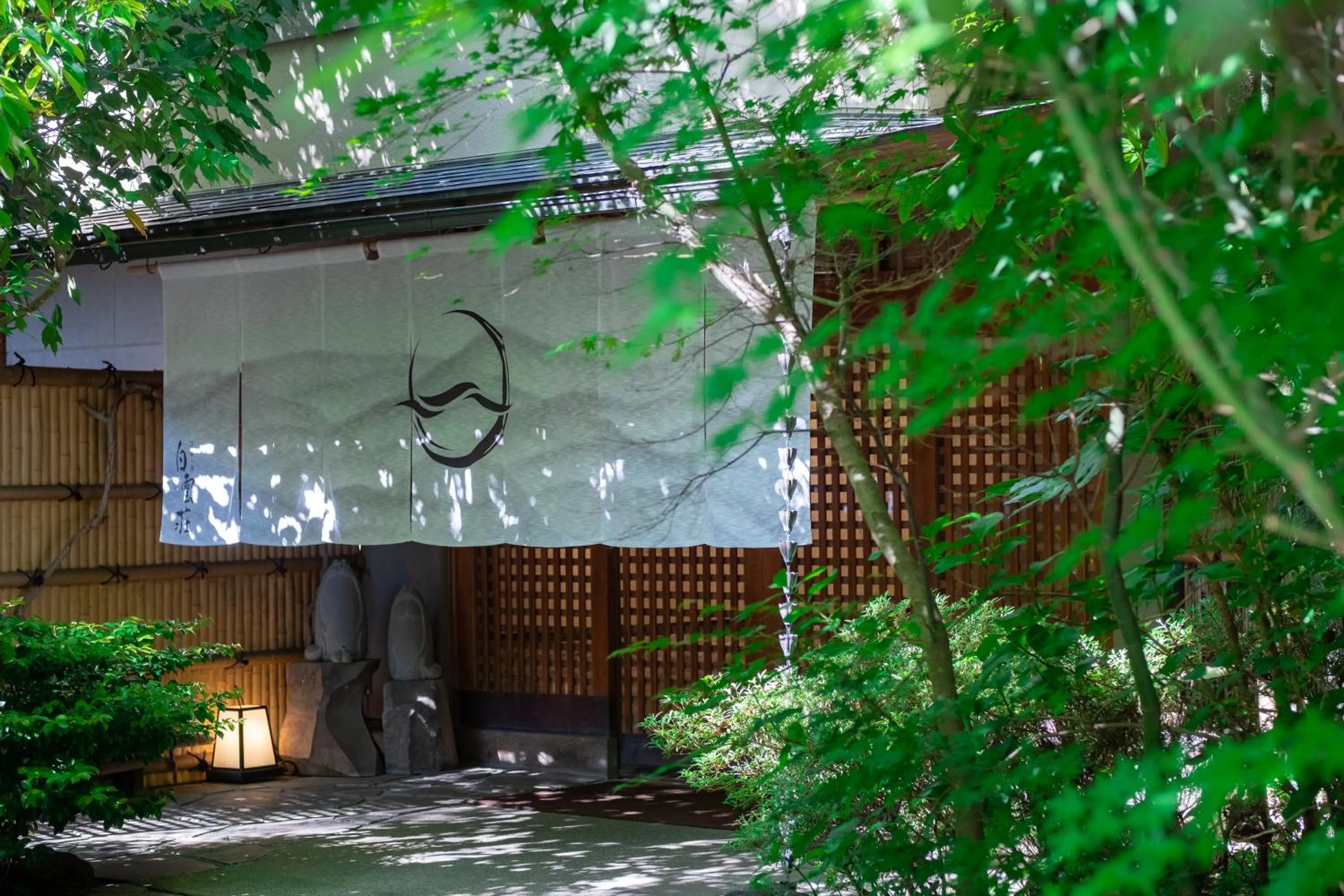 Facade/entrance in Hakuunsou