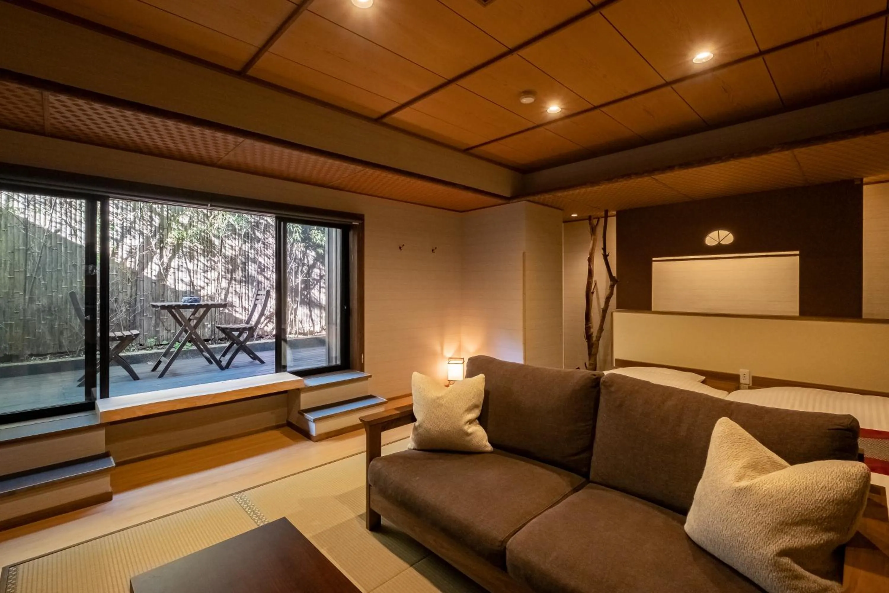 Photo of the whole room in Hakuunsou