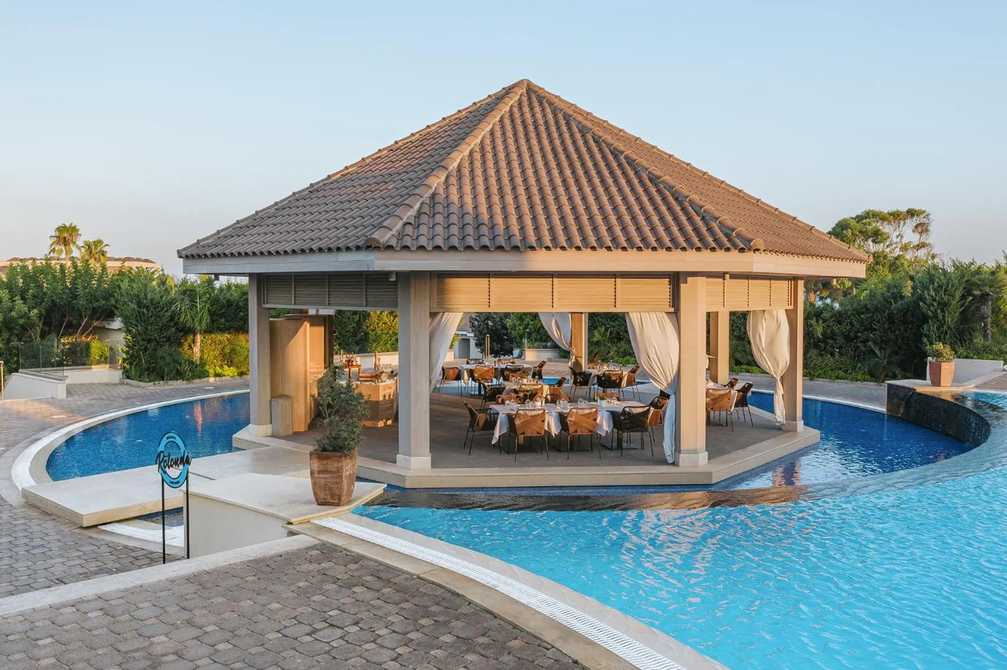 Restaurant/places to eat in Mare Ayia Napa