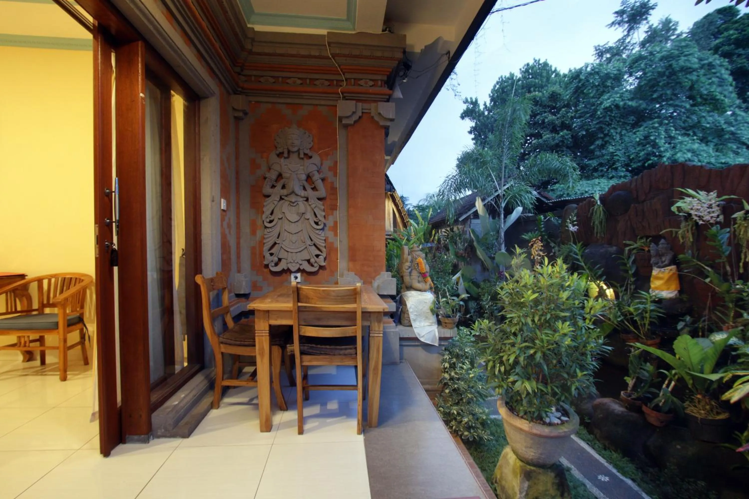 Balcony/Terrace in Loris Homestay