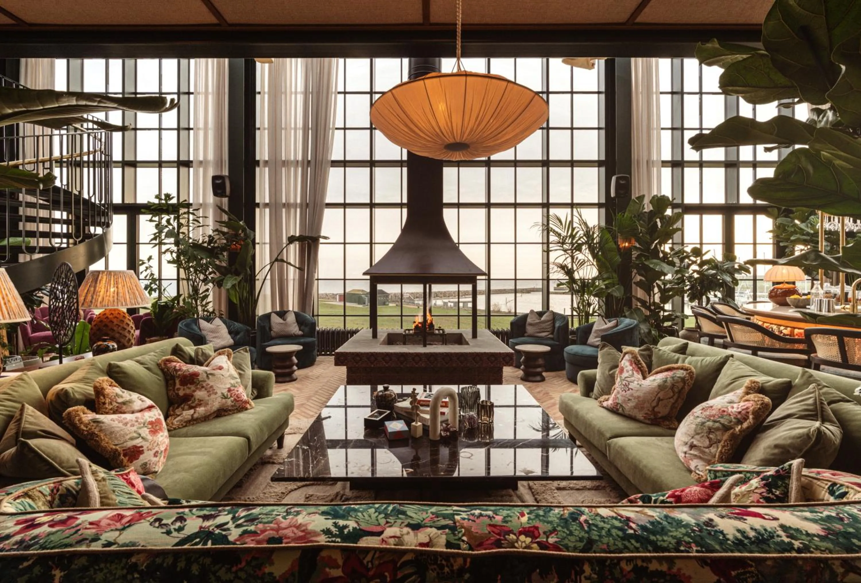 Lounge or bar in Rox Resort