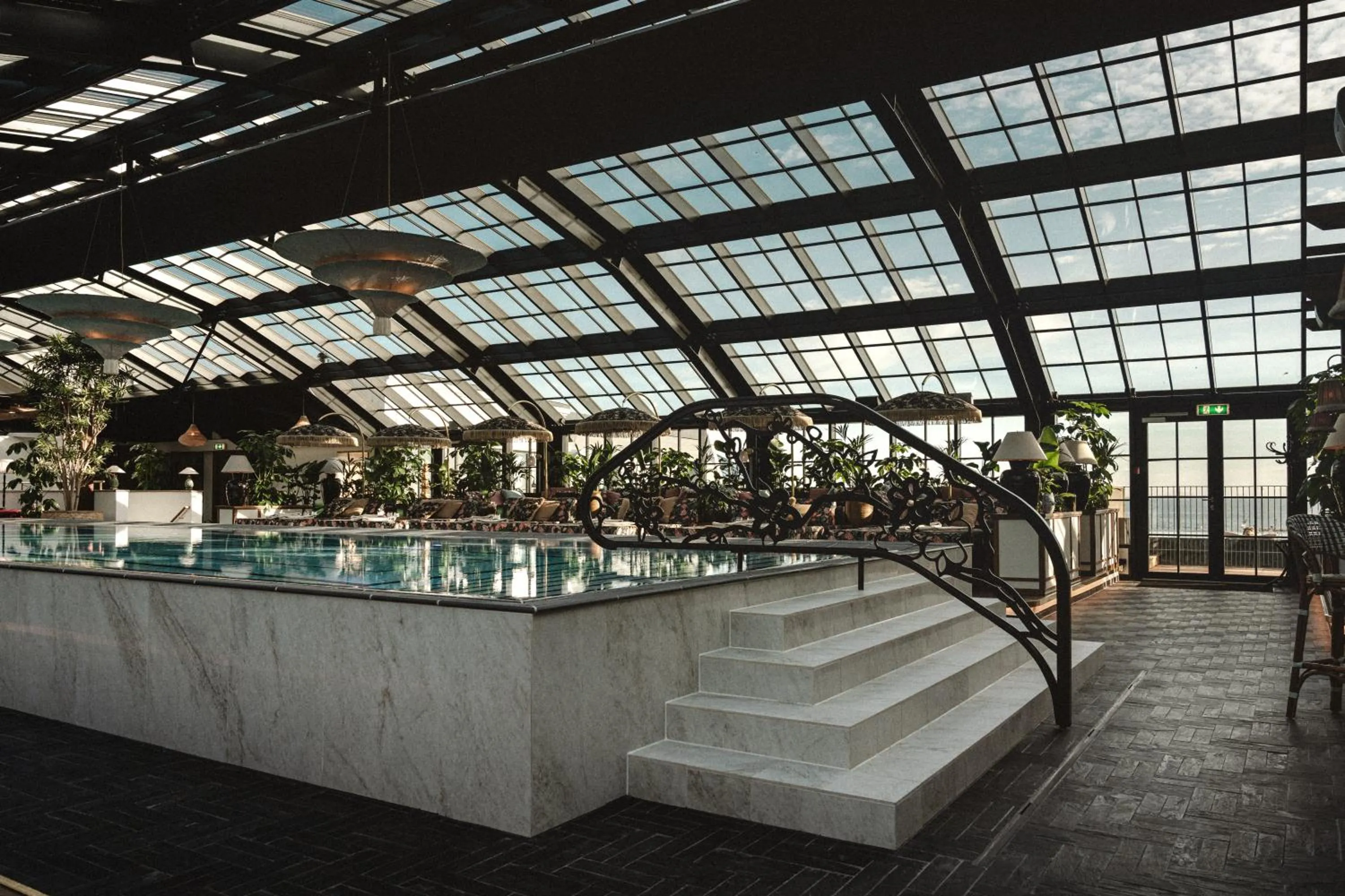 Swimming pool in Rox Resort