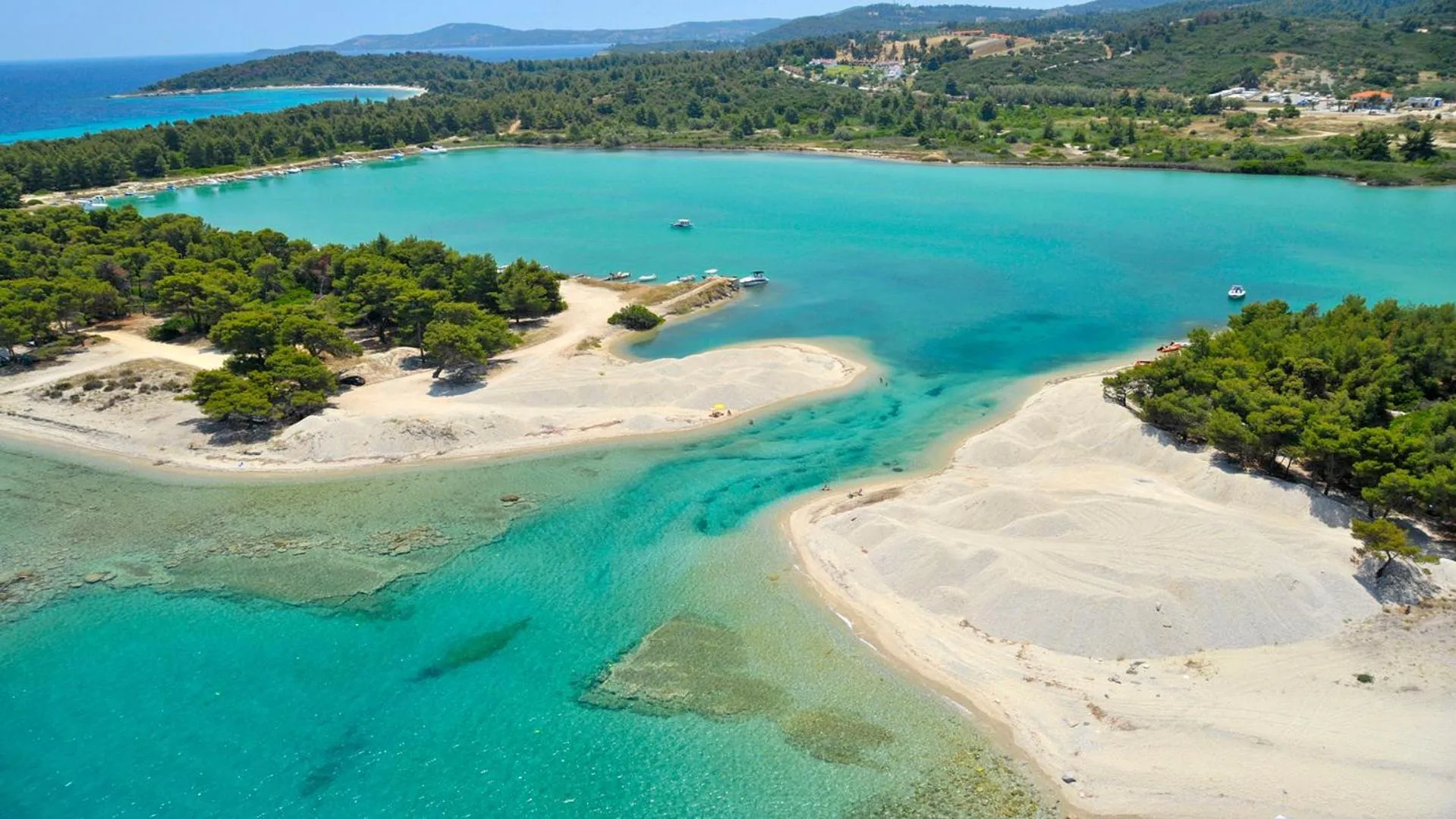 Nearby landmark in Akrogiali Exclusive Hotel (Adults Only)