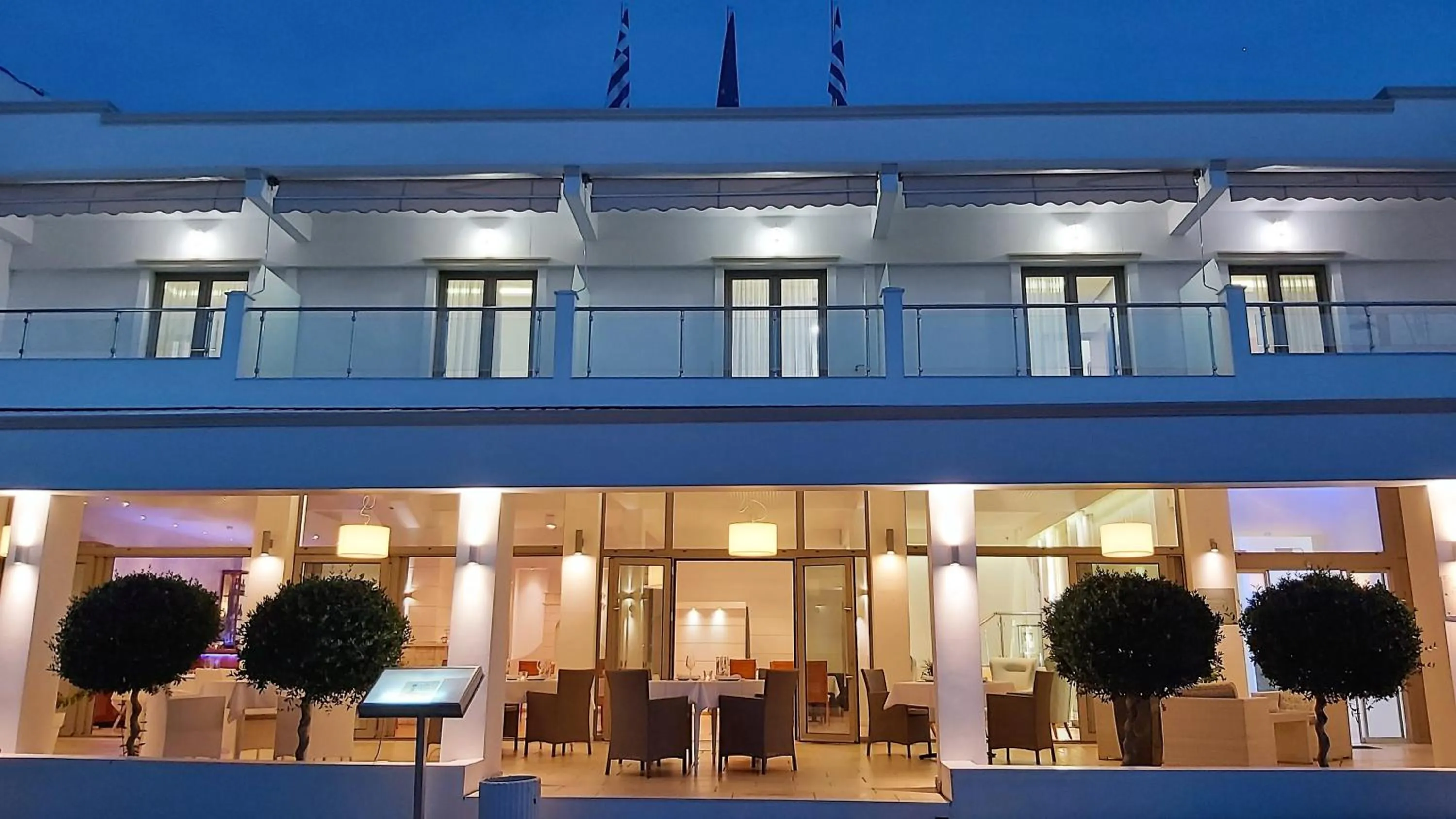 Facade/entrance in Akrogiali Exclusive Hotel (Adults Only)